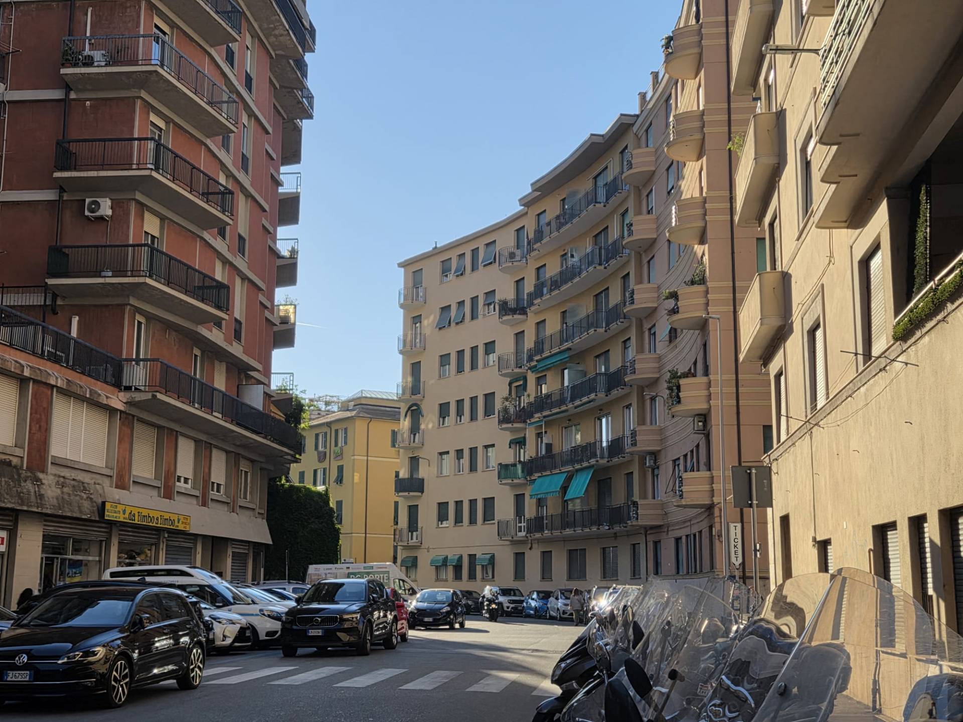 Appartamento in affitto a Genova, Molassana