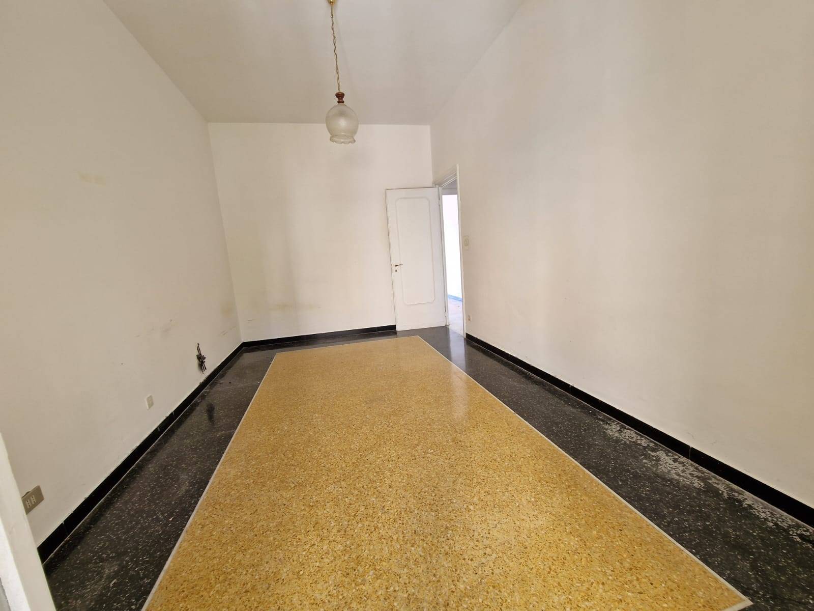 Appartamento in vendita a Genova, Pra