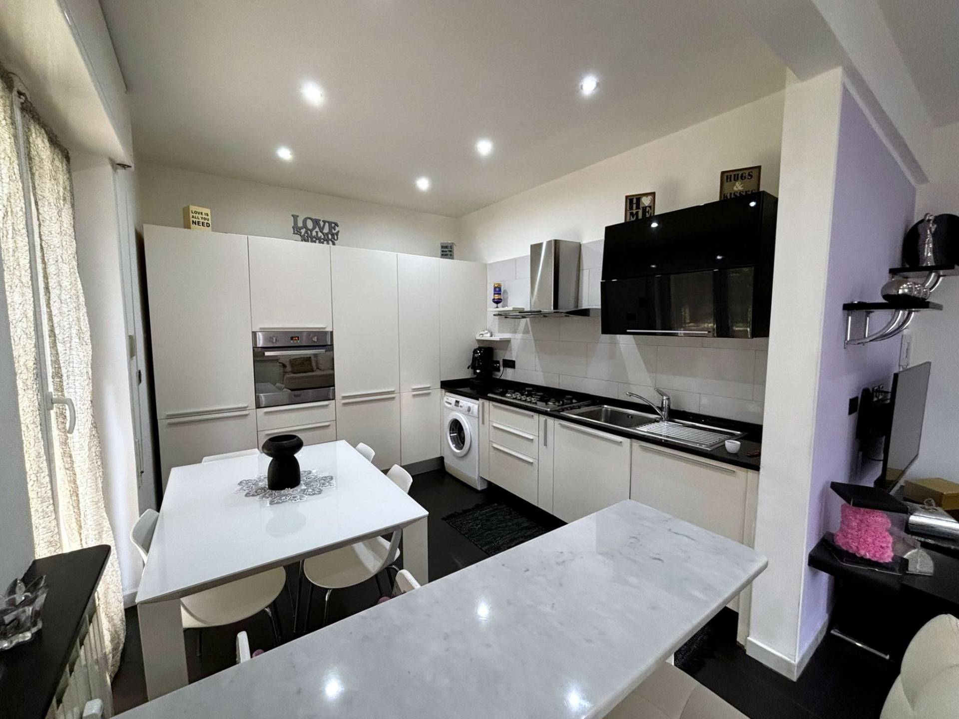 Appartamento in vendita a Genova, Pra