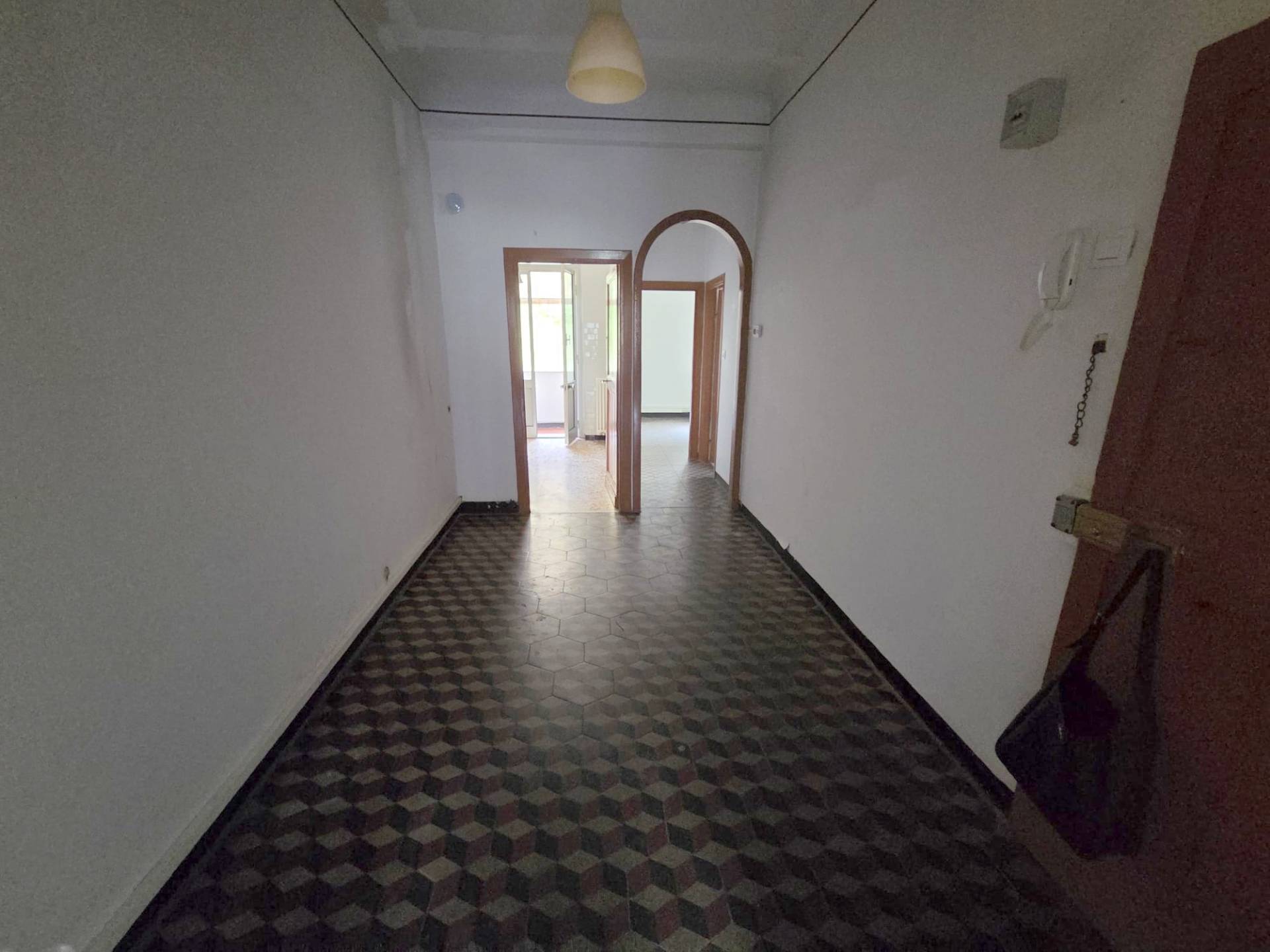 Appartamento in vendita a Genova, Voltri