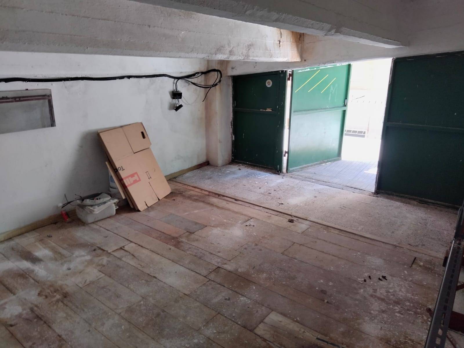 Box in affitto a Genova, Voltri