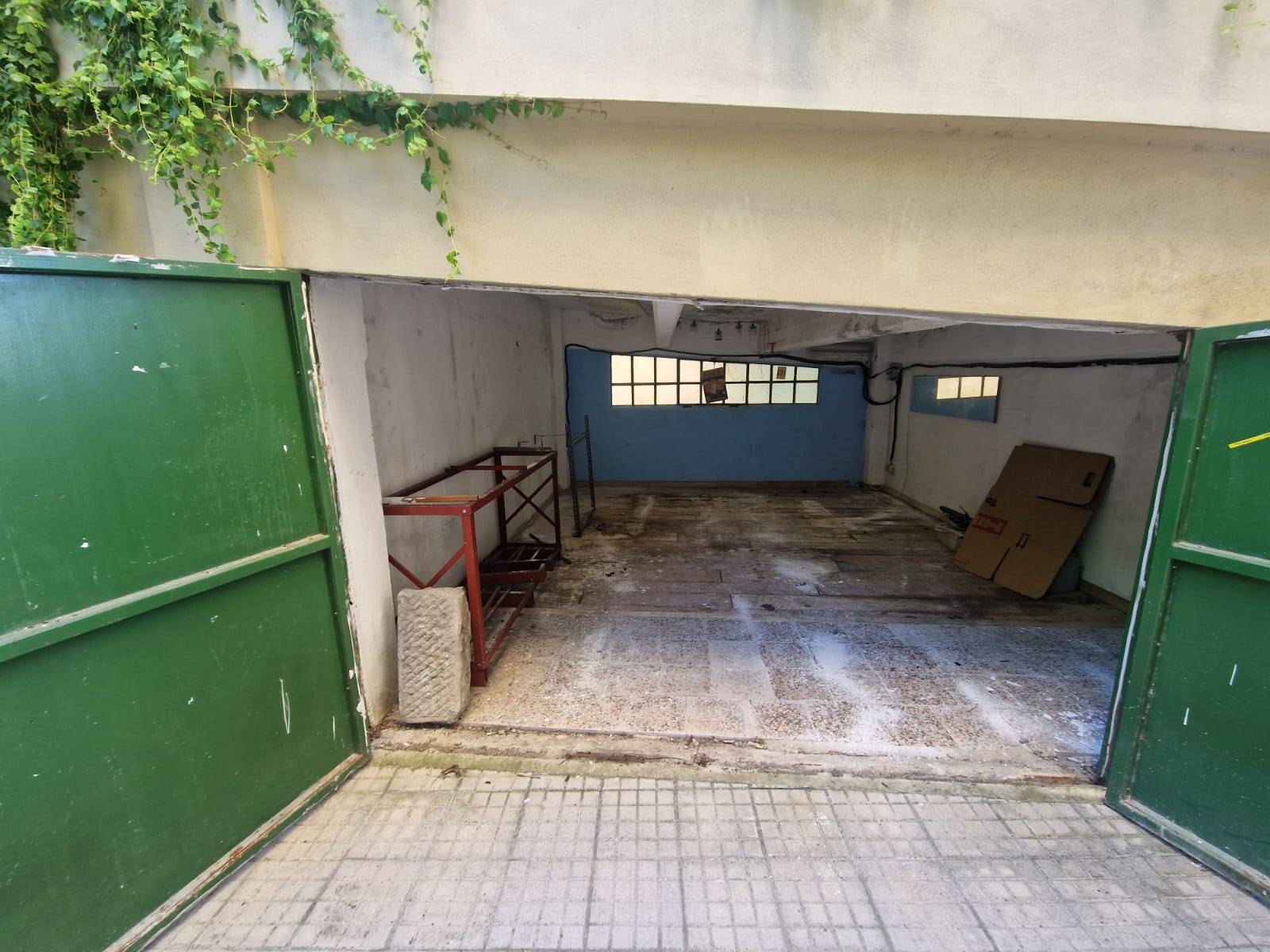 Box in affitto a Genova, Voltri