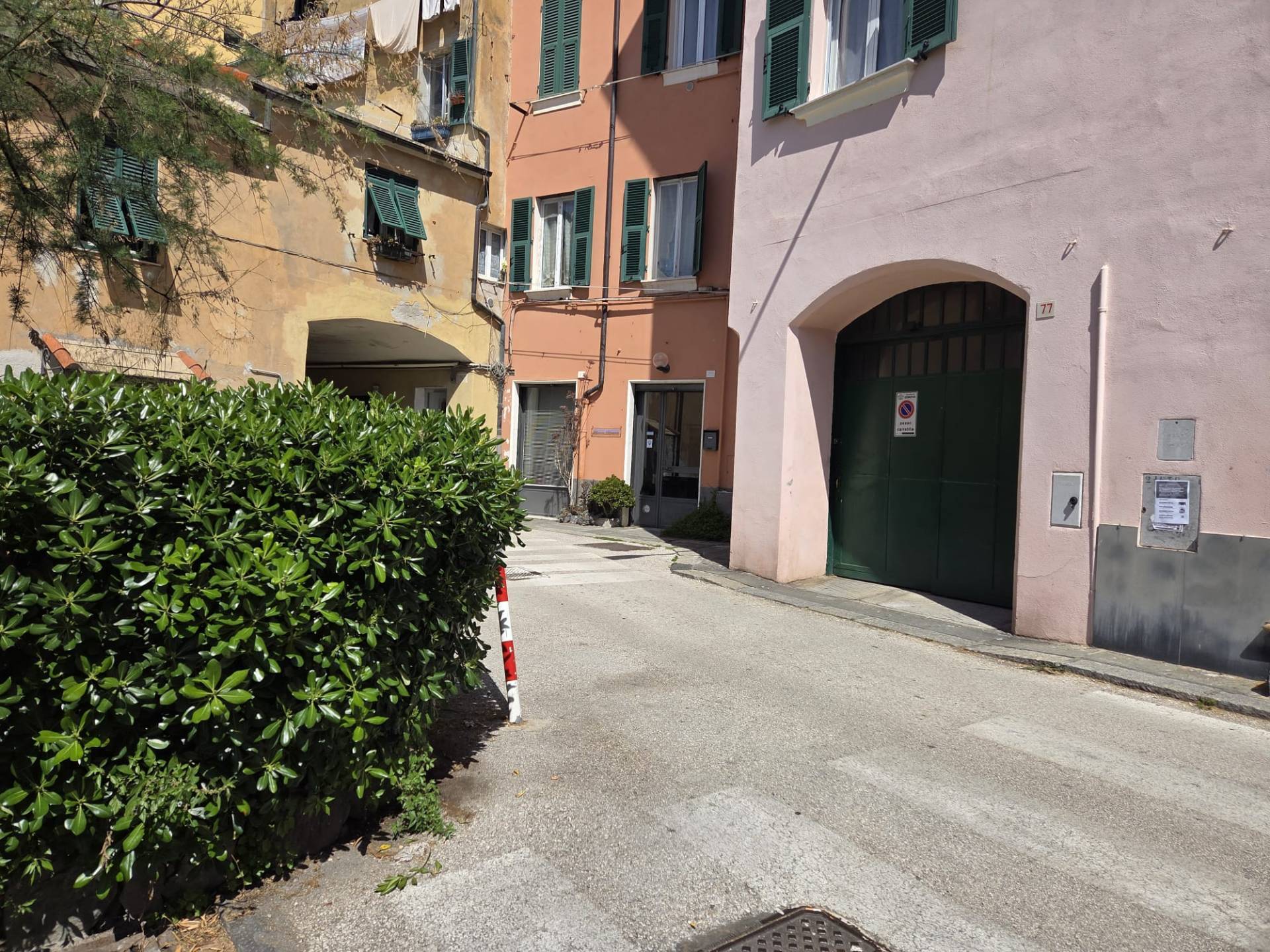 Ufficio in affitto a Genova, Pra
