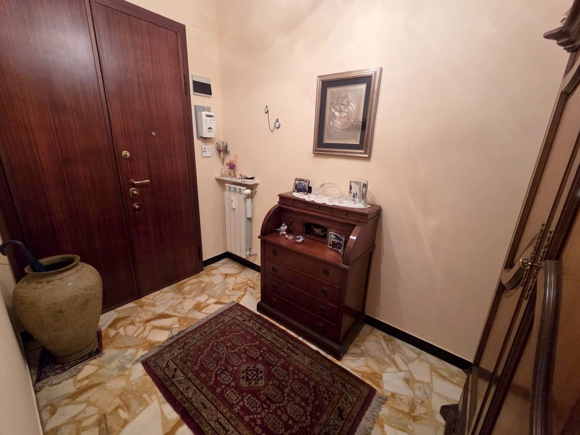 Appartamento in vendita a Genova, Sestri Ponente