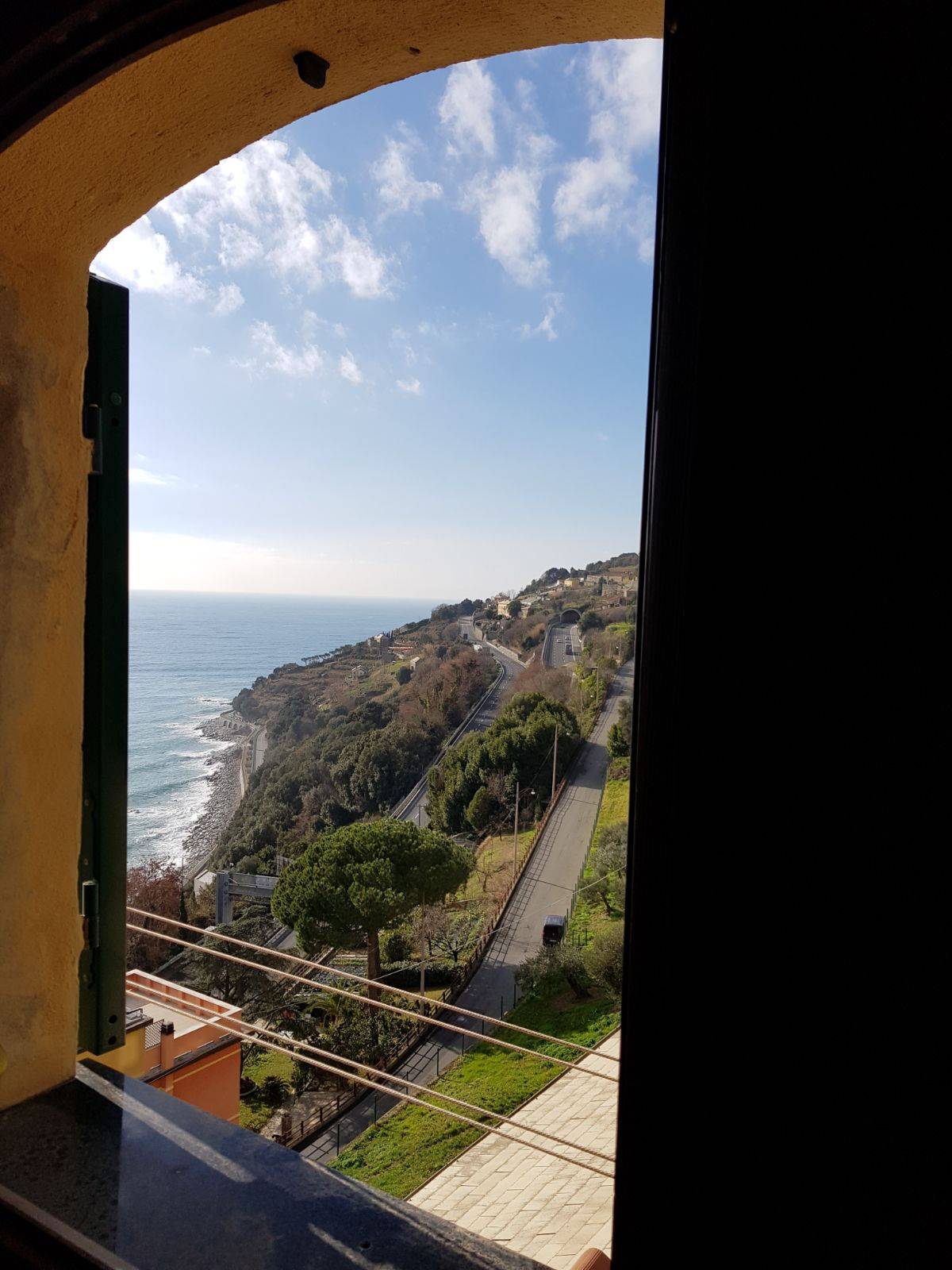 Mansarda in affitto a Genova, Voltri