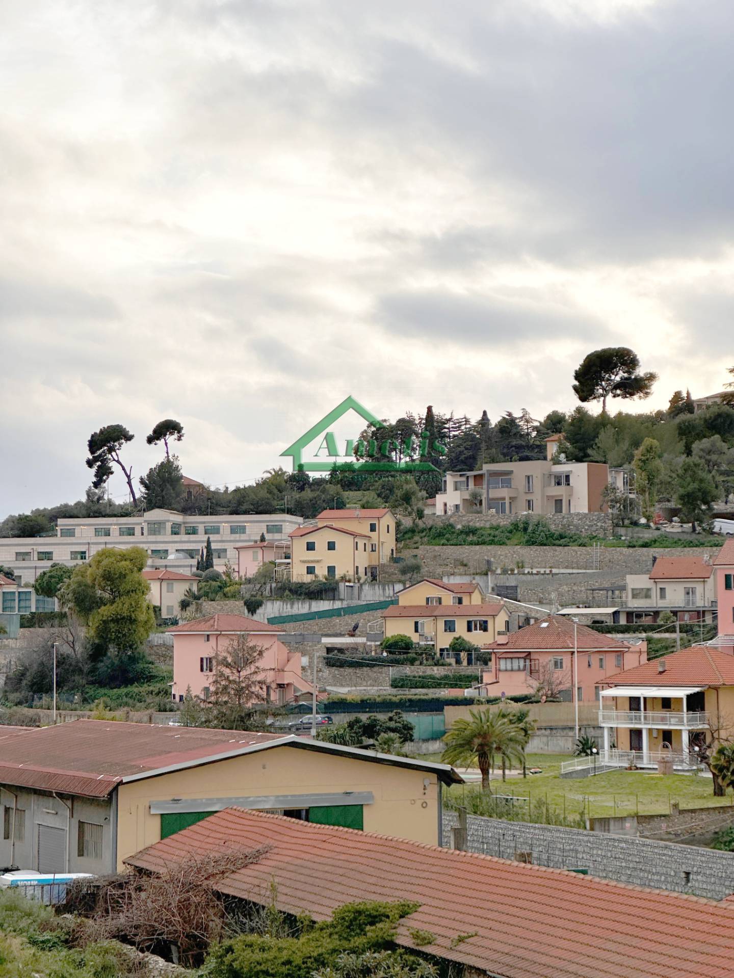 Quadrilocale da ristrutturare, Imperia porto maurizio centro