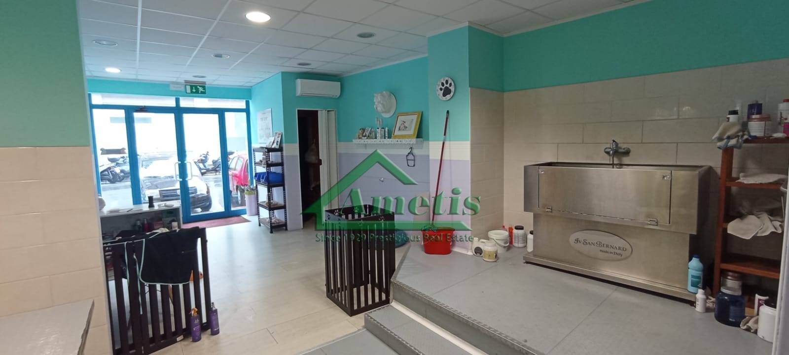 Ufficio / Negozio / Deposito in affitto a Imperia, Oneglia centro