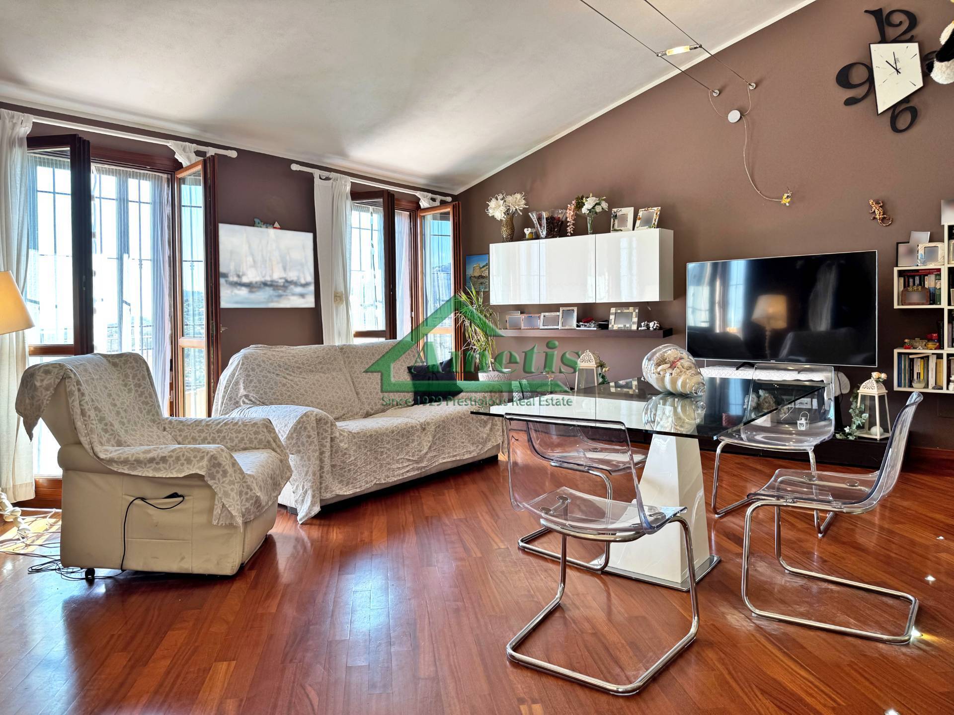 Villa in vendita a Imperia, Poggi Torrazza