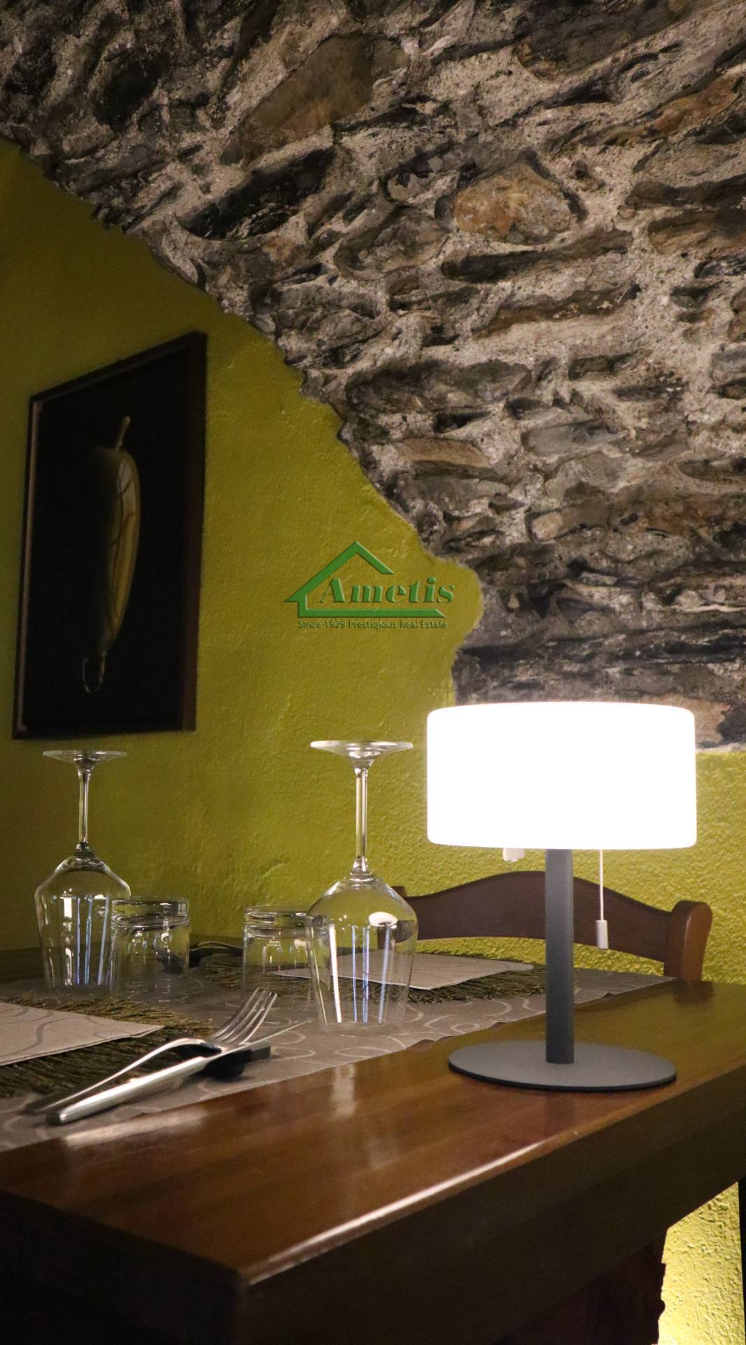 Ufficio / Negozio / Deposito in vendita a Dolcedo