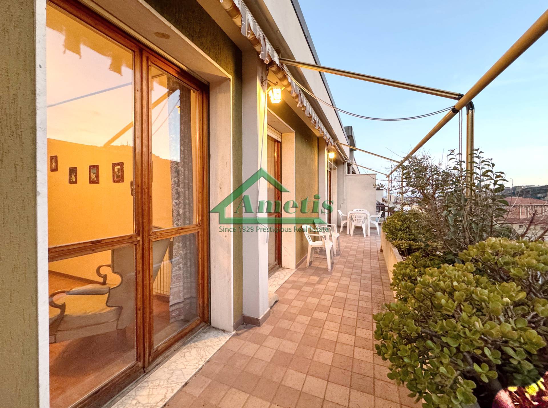 Appartamento in vendita a Imperia, Castelvecchio