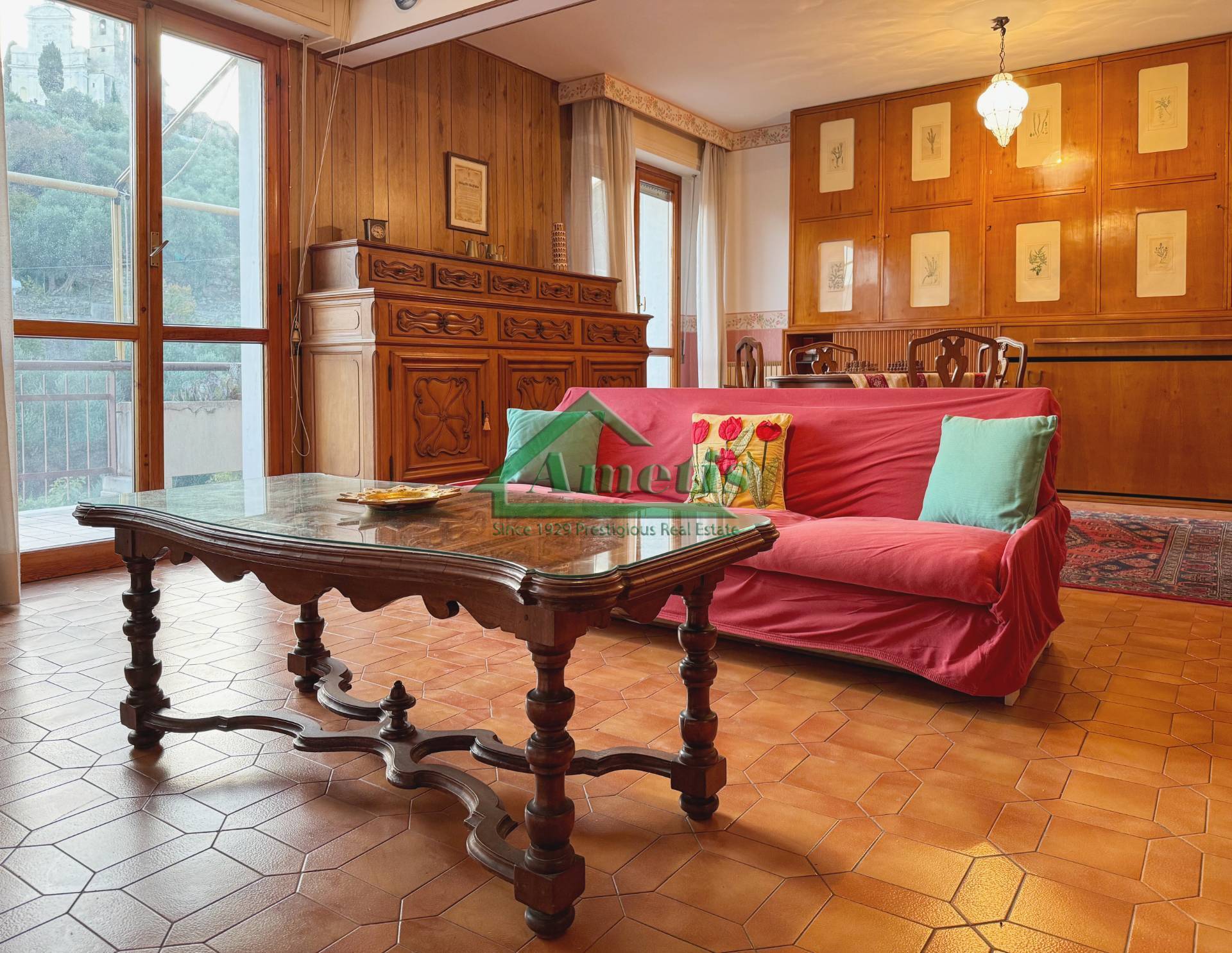 Appartamento in vendita a Imperia, Castelvecchio