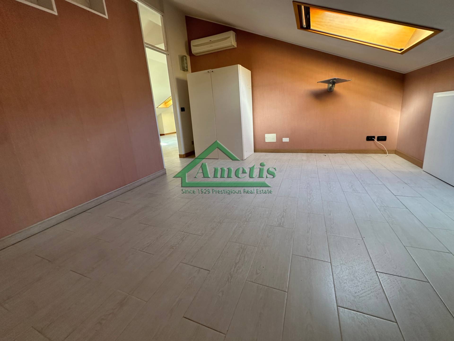 Appartamento in vendita a Imperia, Porto Maurizio periferia