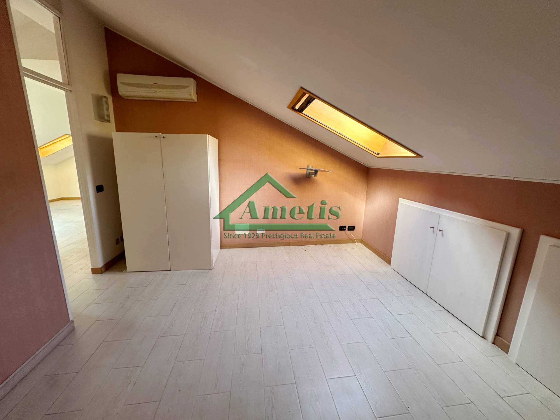 Appartamento in vendita a Imperia, Porto Maurizio periferia