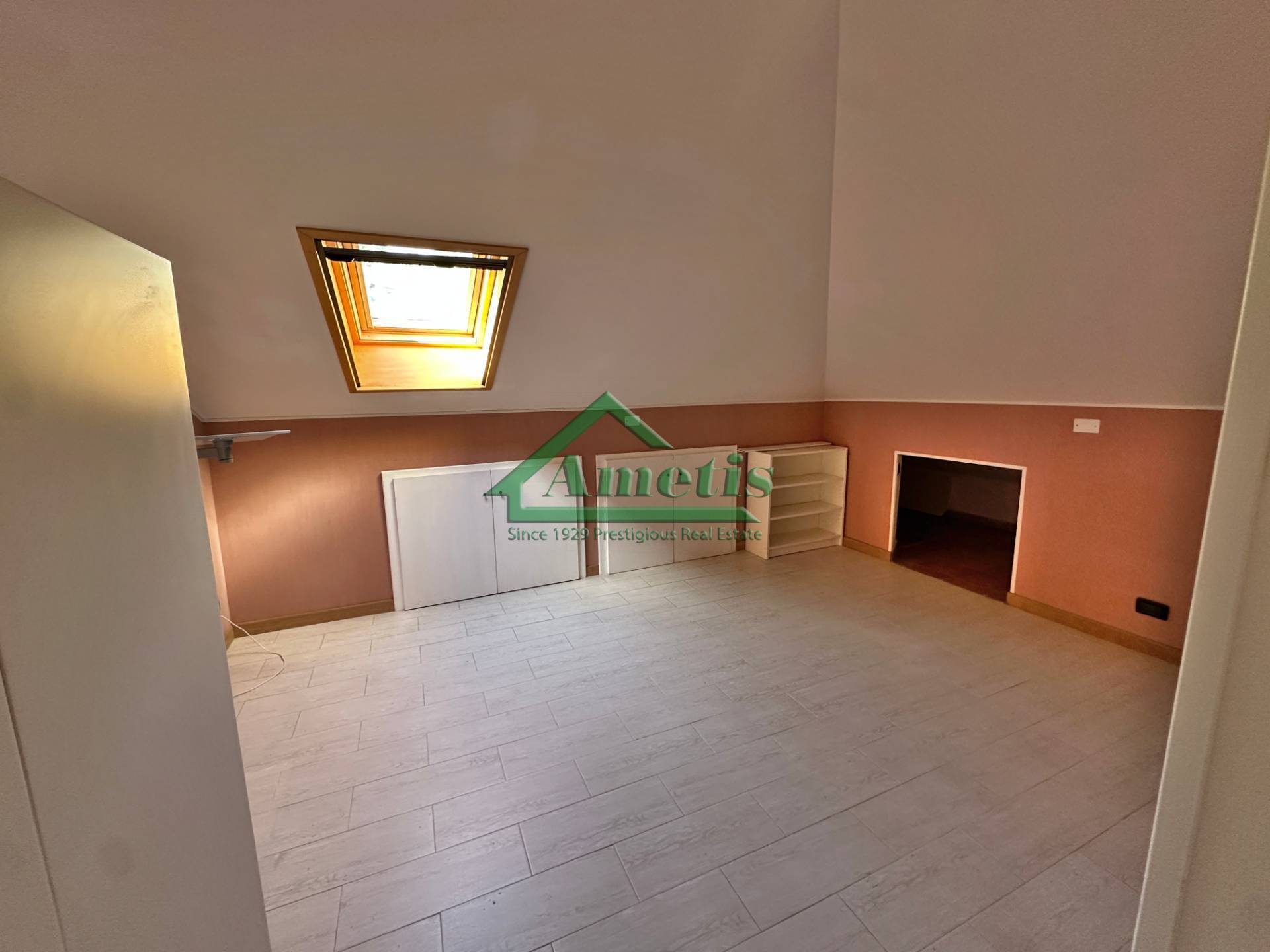 Appartamento in vendita a Imperia, Porto Maurizio periferia