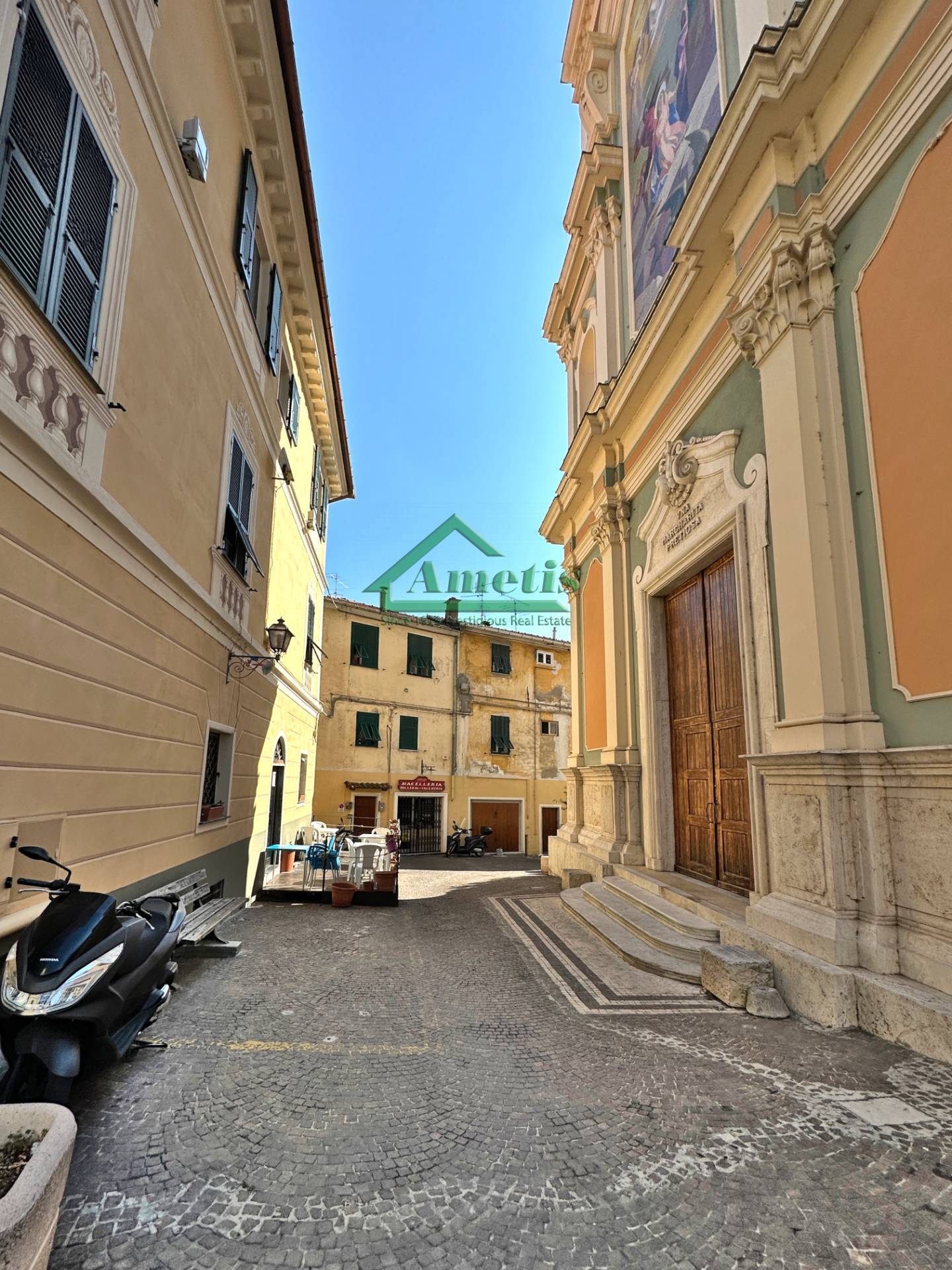 Ufficio / Negozio / Deposito in vendita a Pontedassio