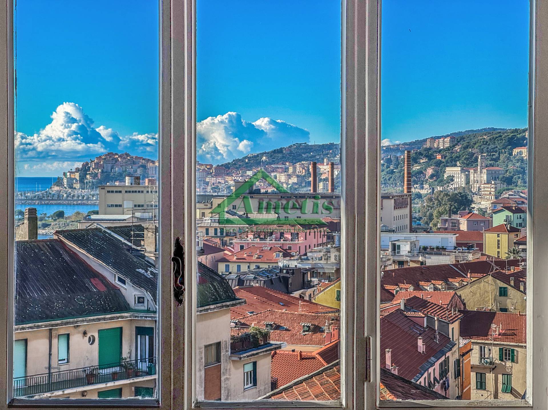 Appartamento in vendita a Imperia, Oneglia centro