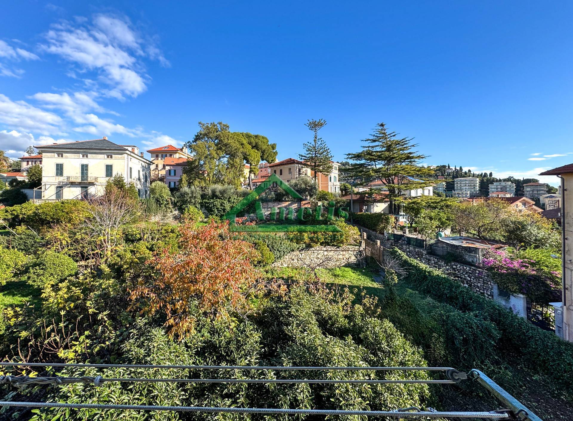 Appartamento in vendita a Imperia, Oneglia centro