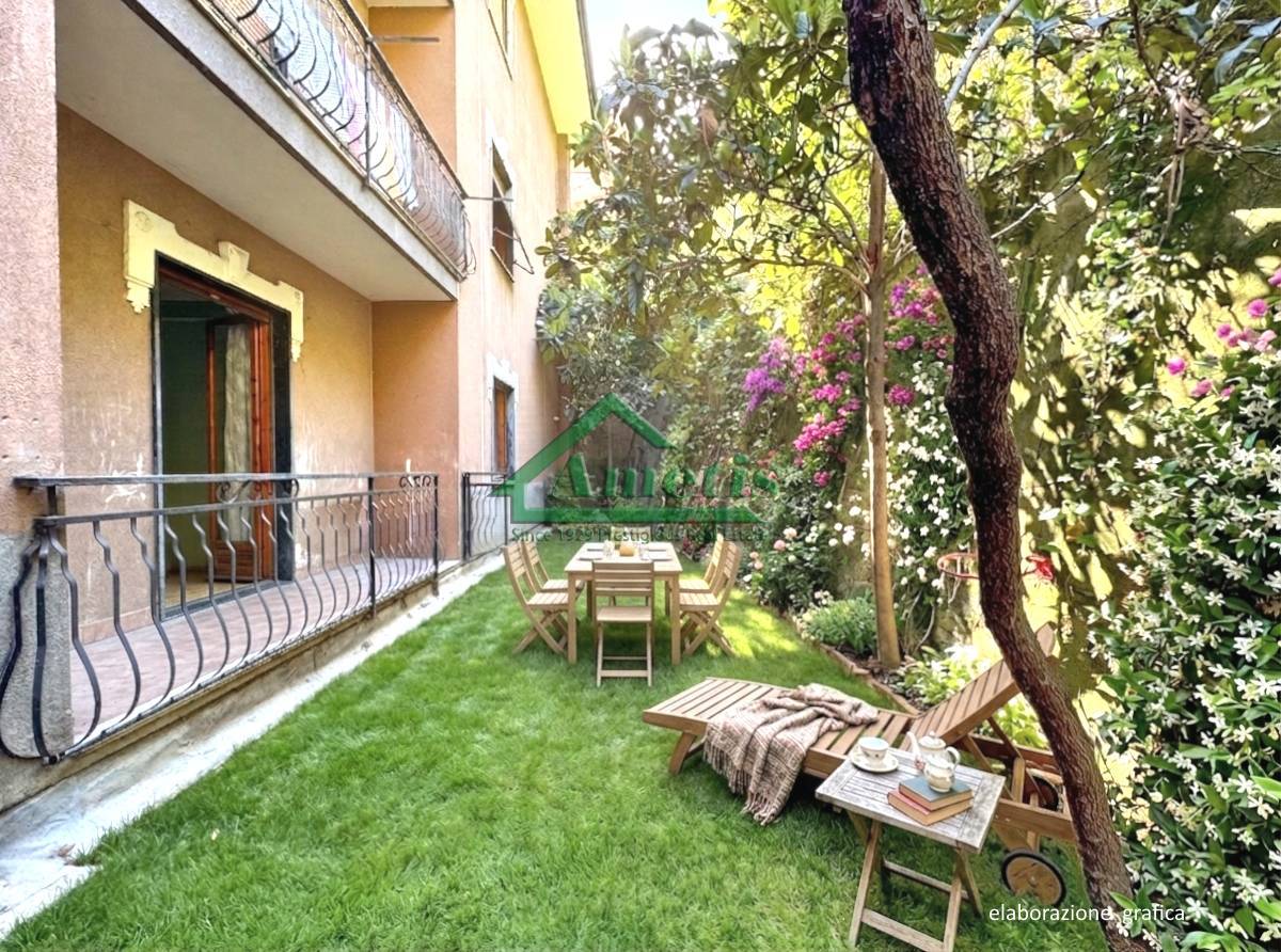 Appartamento in vendita a Imperia, Oneglia centro