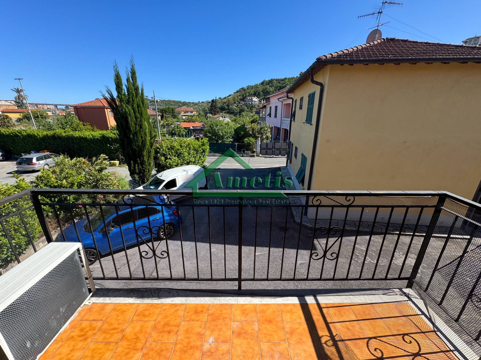 Appartamento in vendita a Imperia, Caramagna