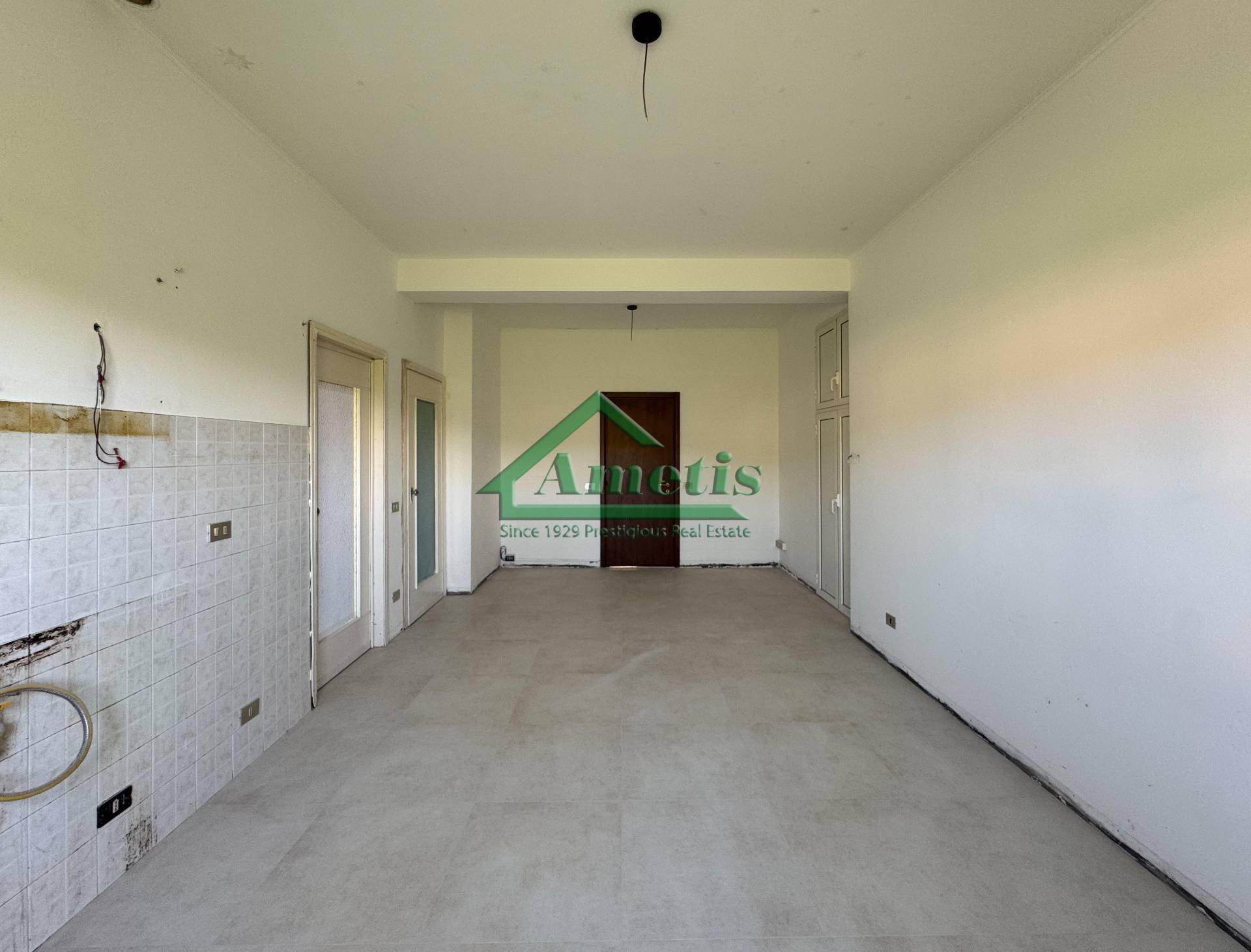 Appartamento in vendita a Imperia, Caramagna