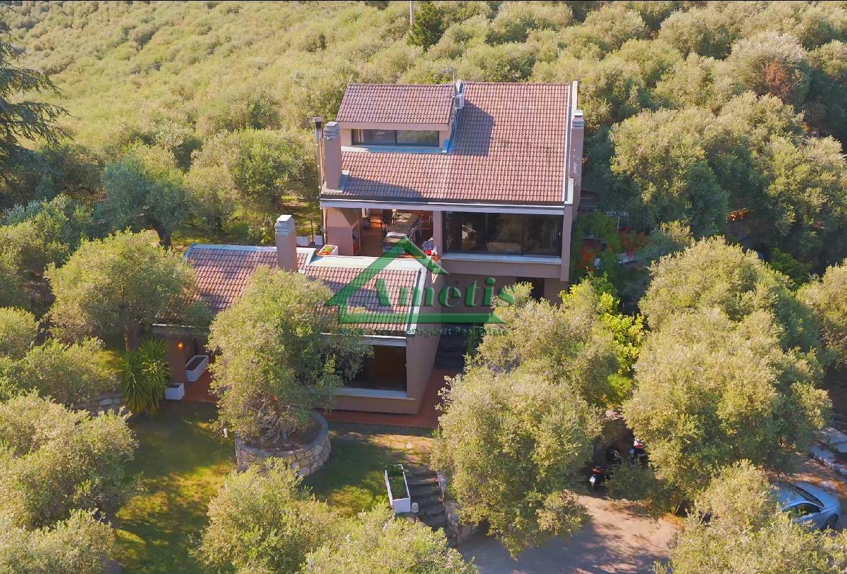 Villa in vendita a Imperia, Oneglia periferia