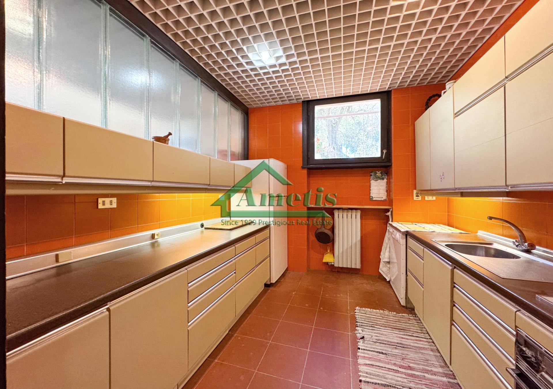 Villa in vendita a Imperia, Oneglia periferia