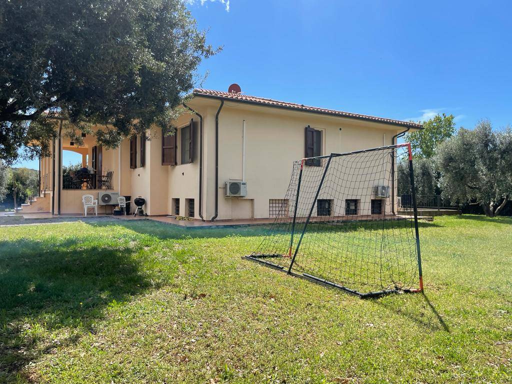 Villa in vendita a Capalbio, Capalbio