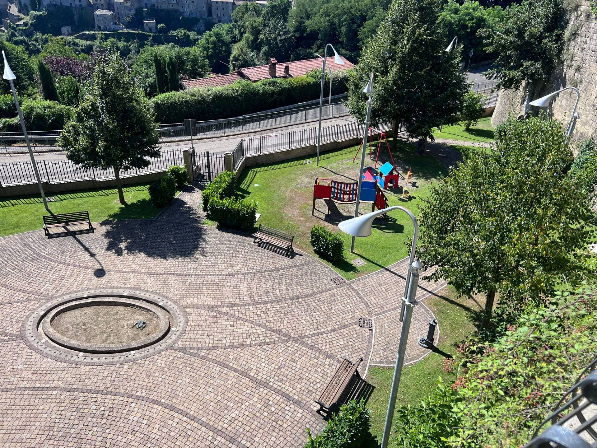 Appartamento in vendita a Grotte di Castro