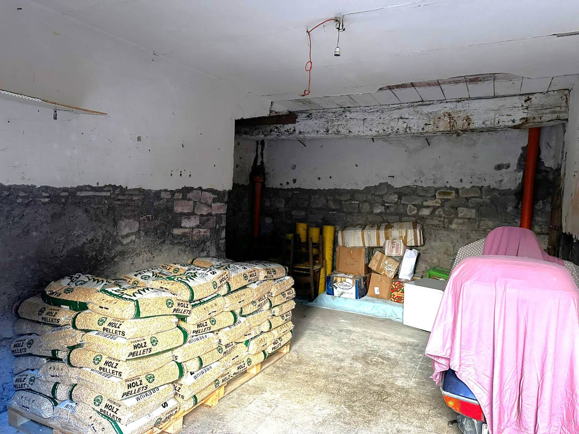 Garage / Box in vendita a Viterbo, Centro