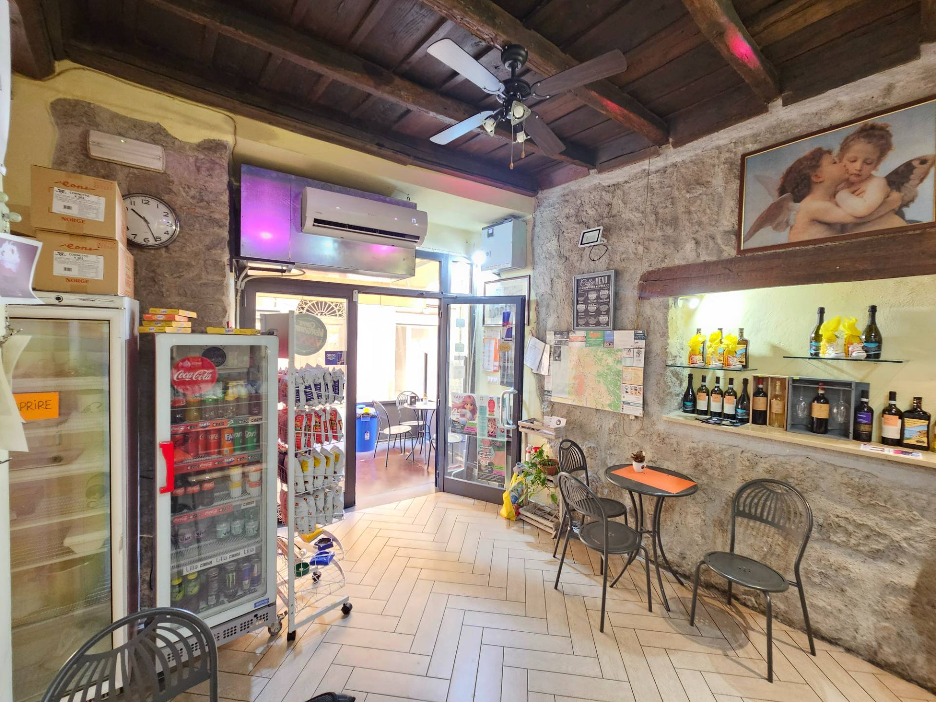 Bar / Caffetteria in vendita a Viterbo, Centro
