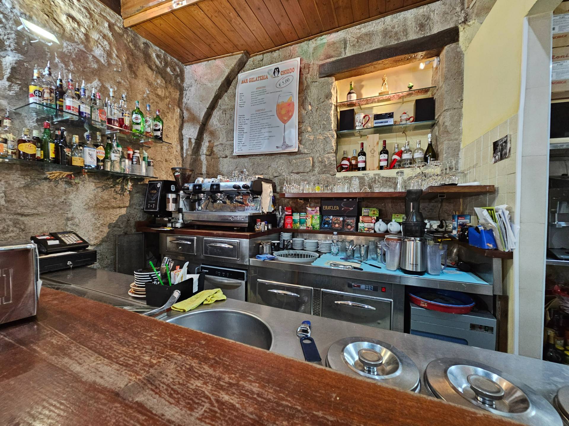 Bar / Caffetteria in vendita a Viterbo, Centro