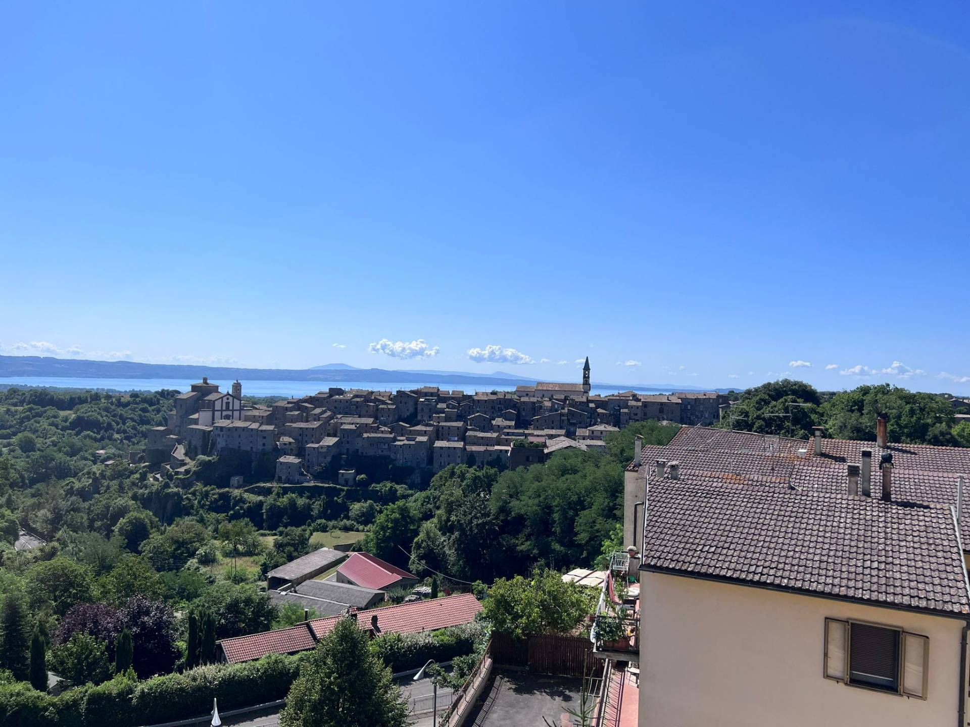Appartamento in vendita a Grotte di Castro