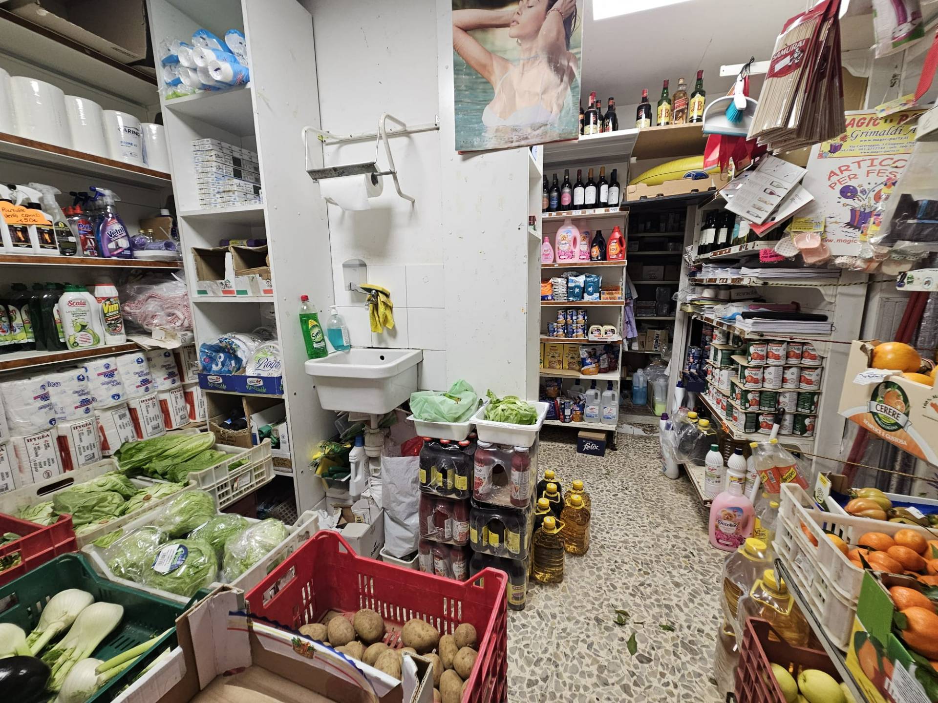 Attivit commerciale in vendita a Viterbo, Tobia