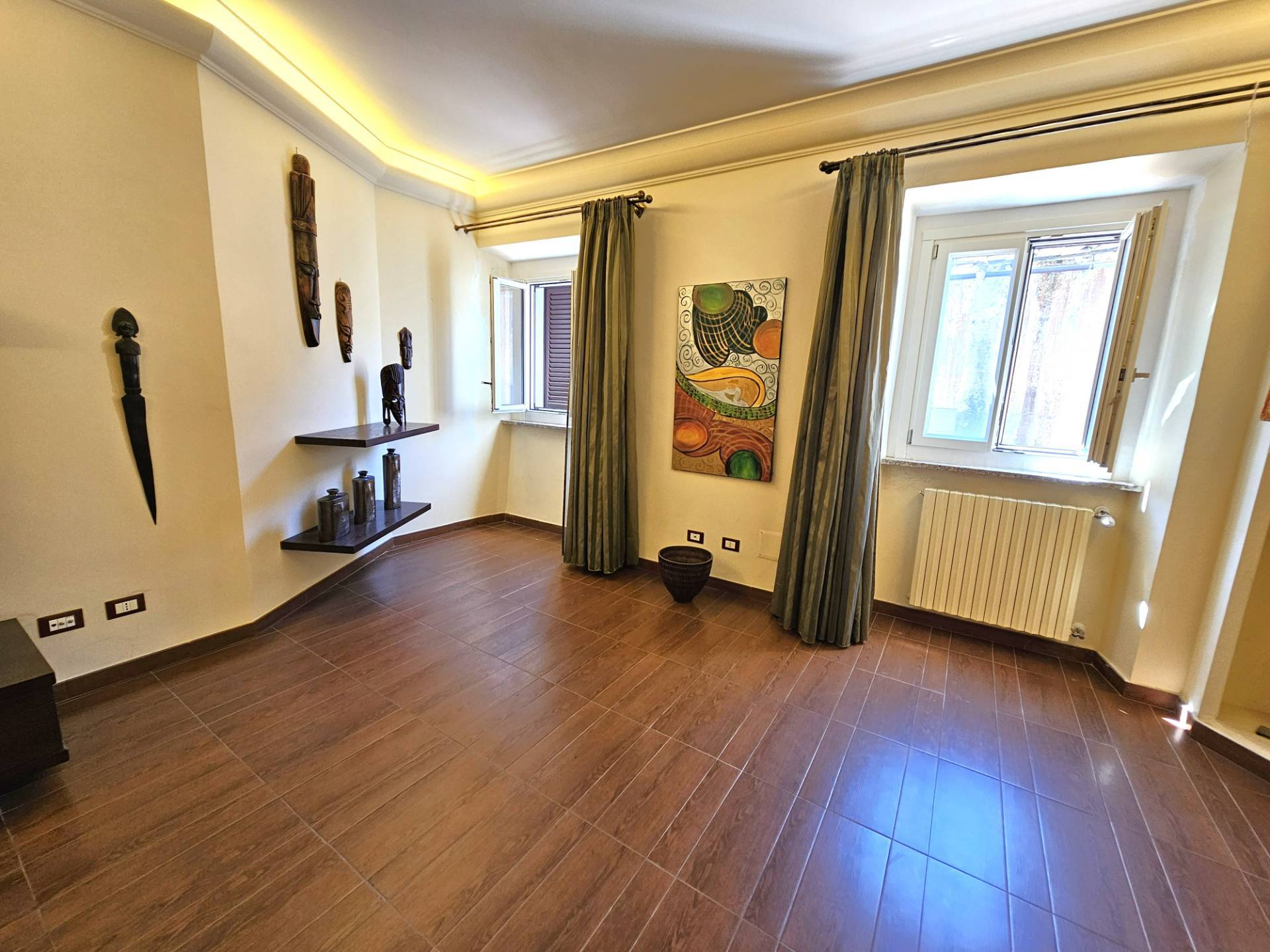 Appartamento in vendita a Viterbo, Centro