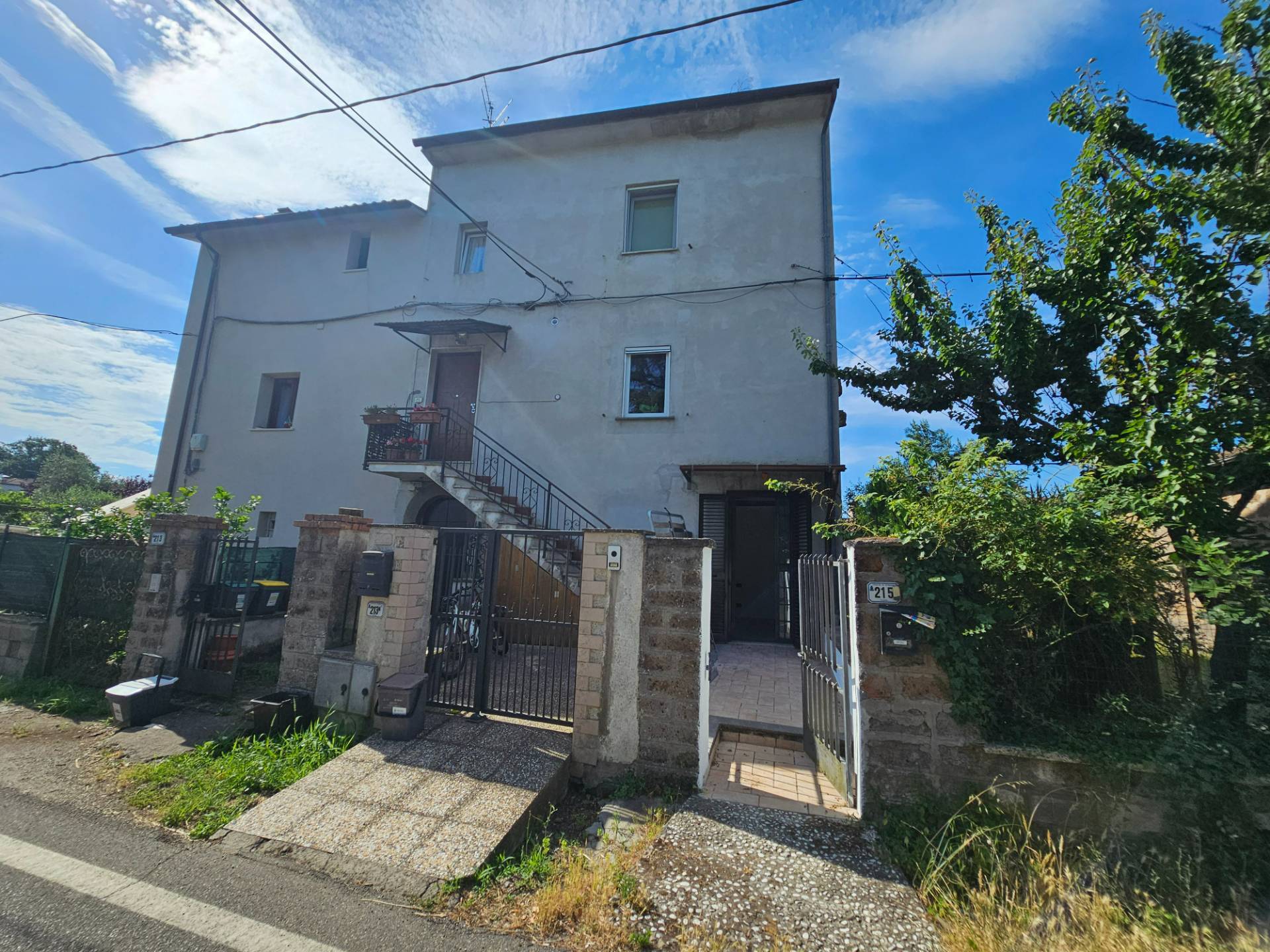 Appartamento in vendita a Vetralla, Cura