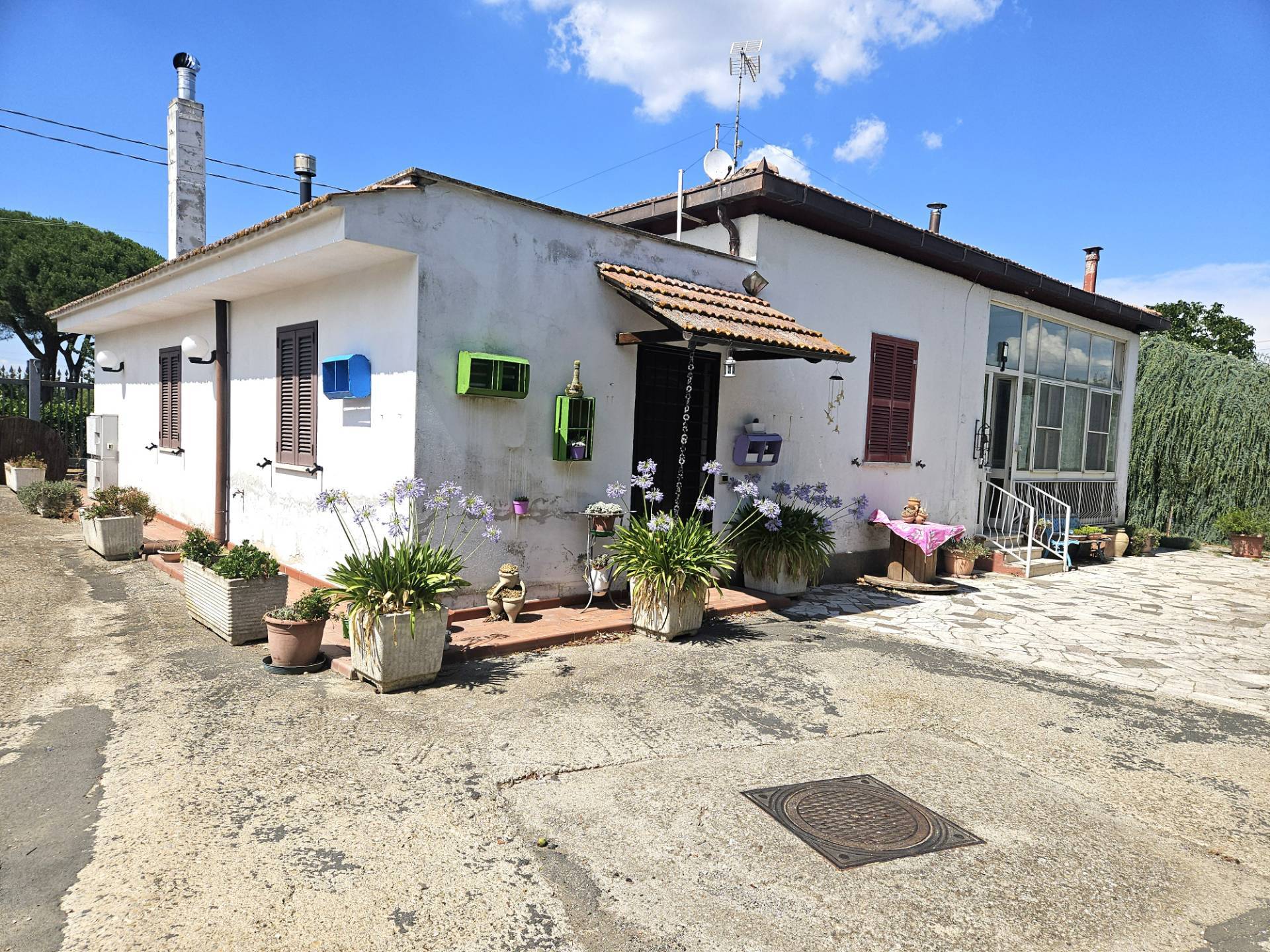 Casa indipendente in vendita a Viterbo, Periferia