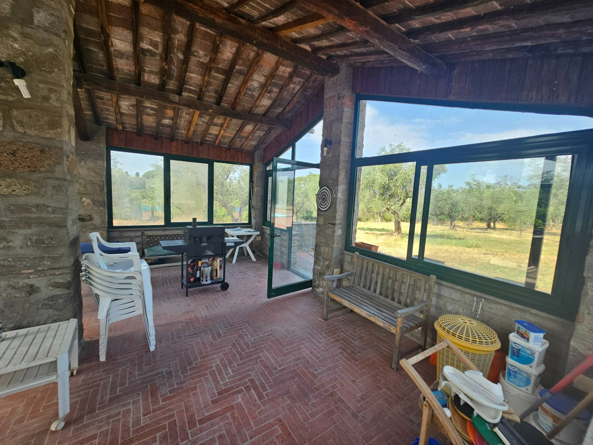 Rustico/Casale/Corte in vendita a Viterbo, Semicentro