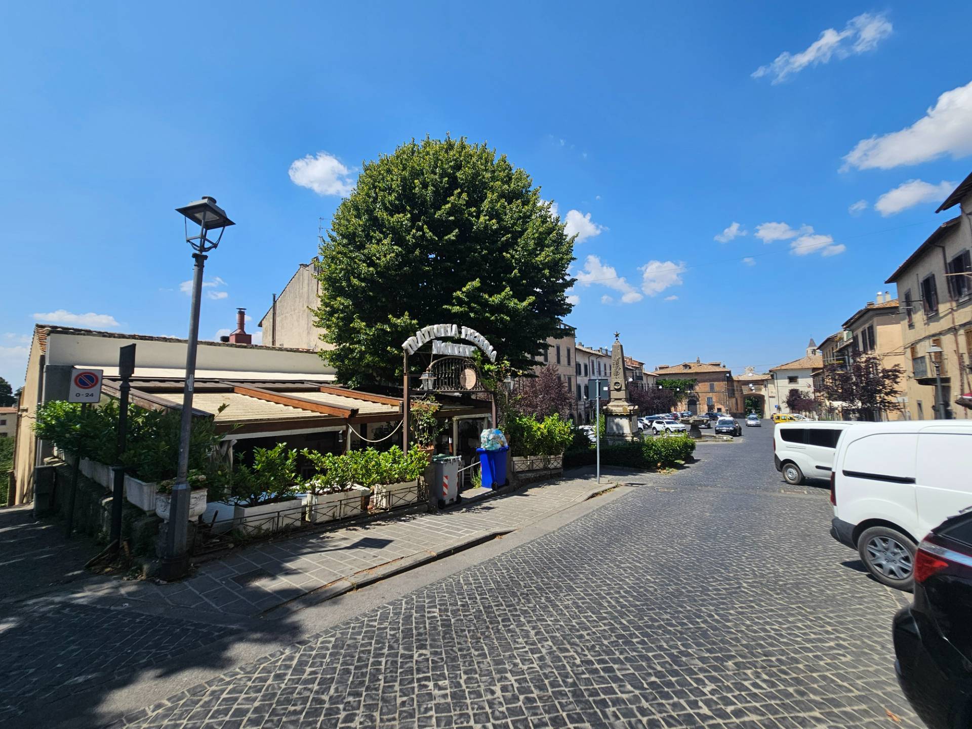 Appartamento in vendita a Viterbo, San Martino al Cimino