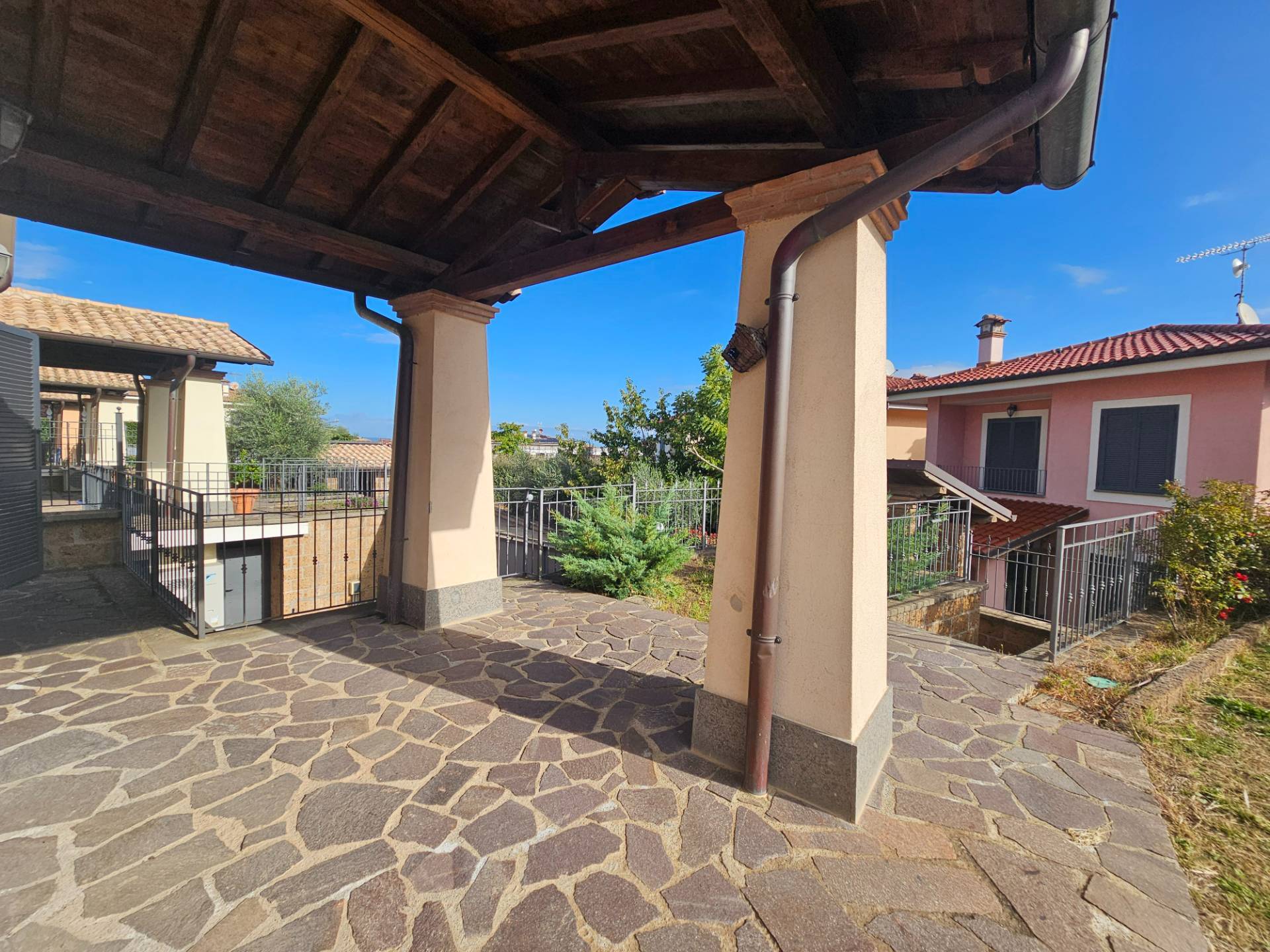 Villino in vendita a Viterbo, La Quercia