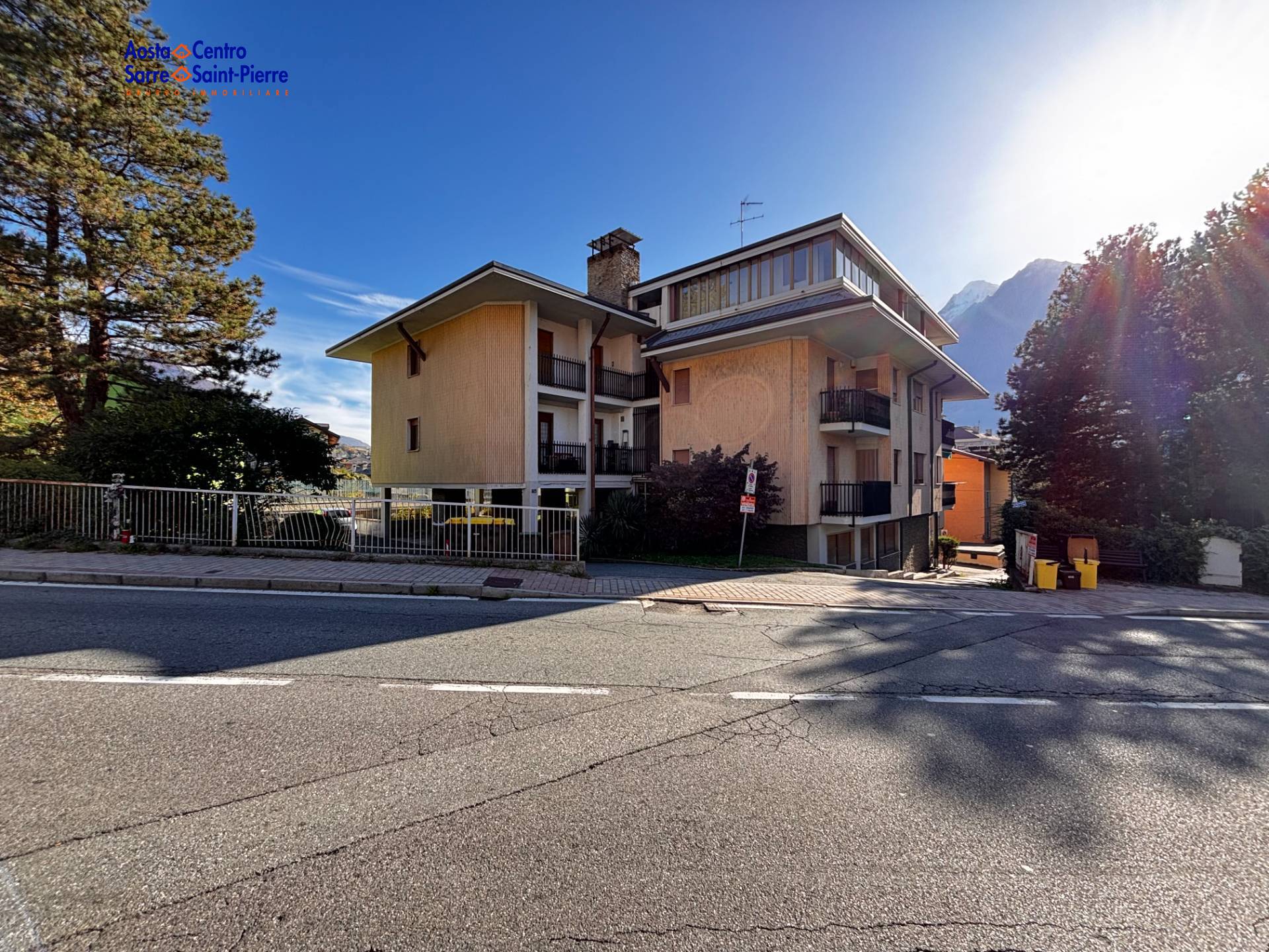 Quadrilocale con terrazzo, Aosta ospedale