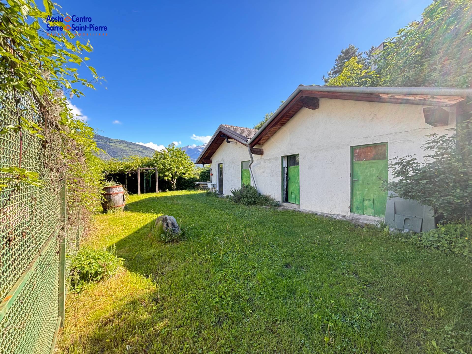 Casa singola in vendita a Jovencan