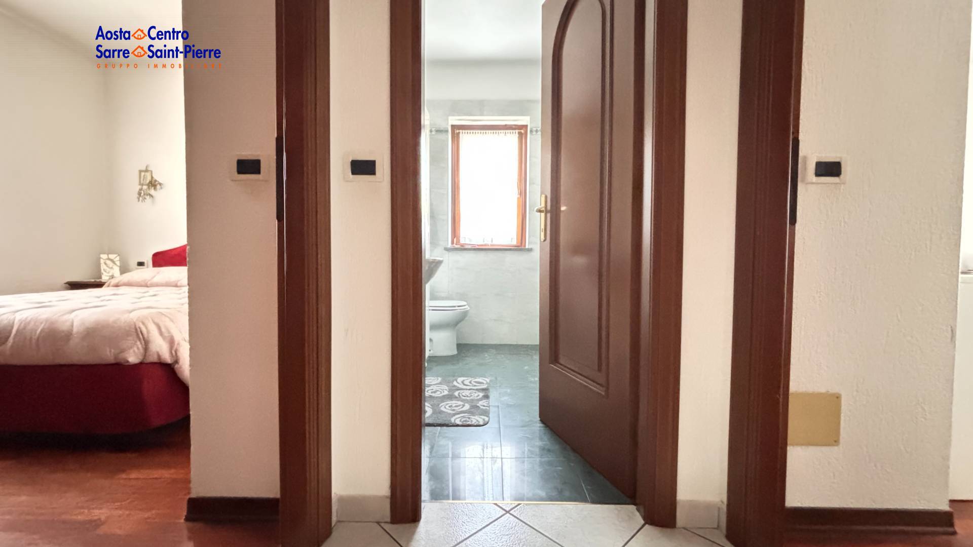 Trilocale in vendita a Pollein, Saint-Benin