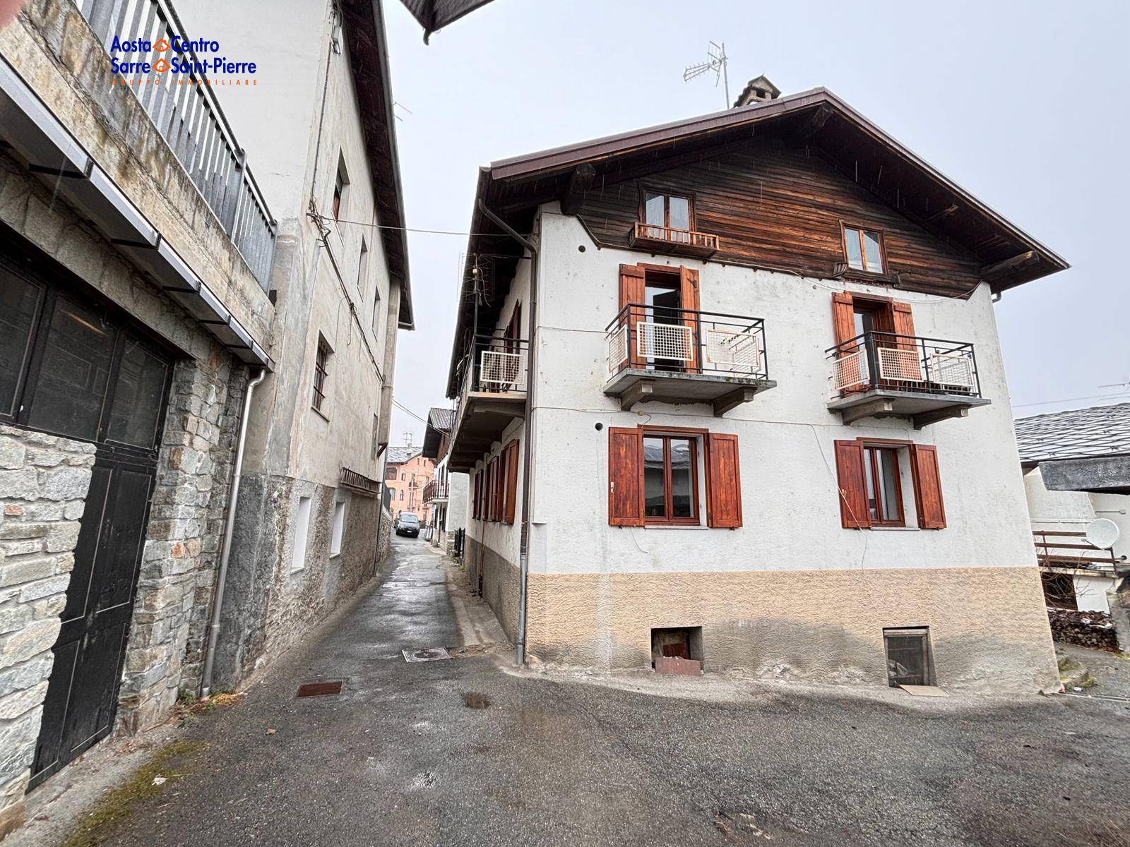 Trilocale in affitto a Charvensod
