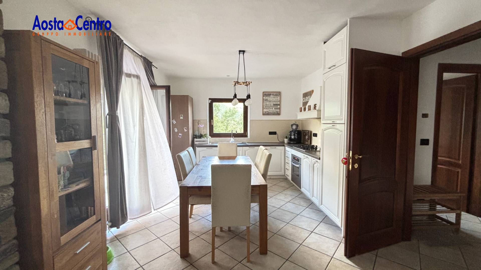 Quadrilocale in vendita a Gignod