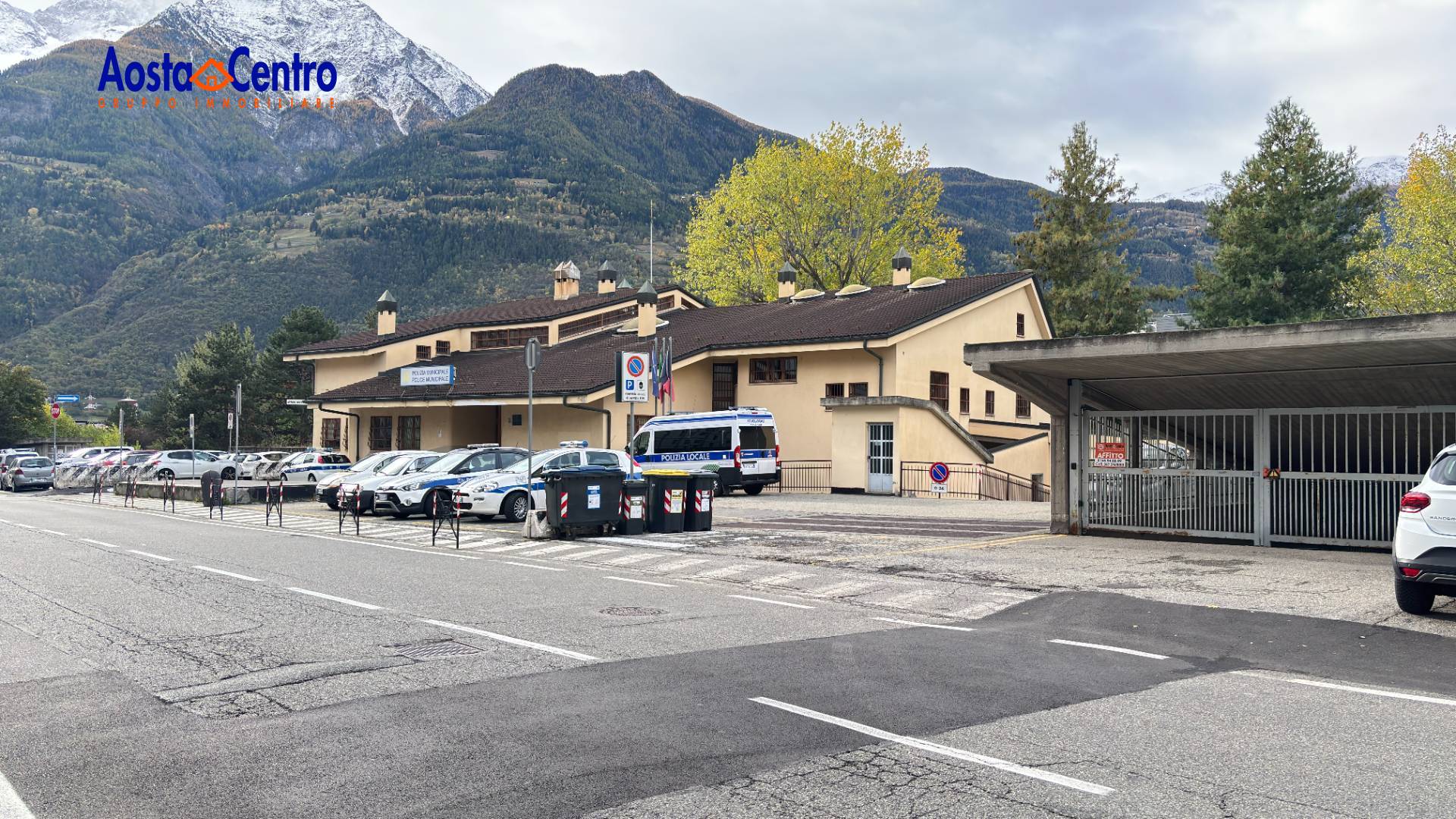 Box o garage in affitto a Aosta, Centro