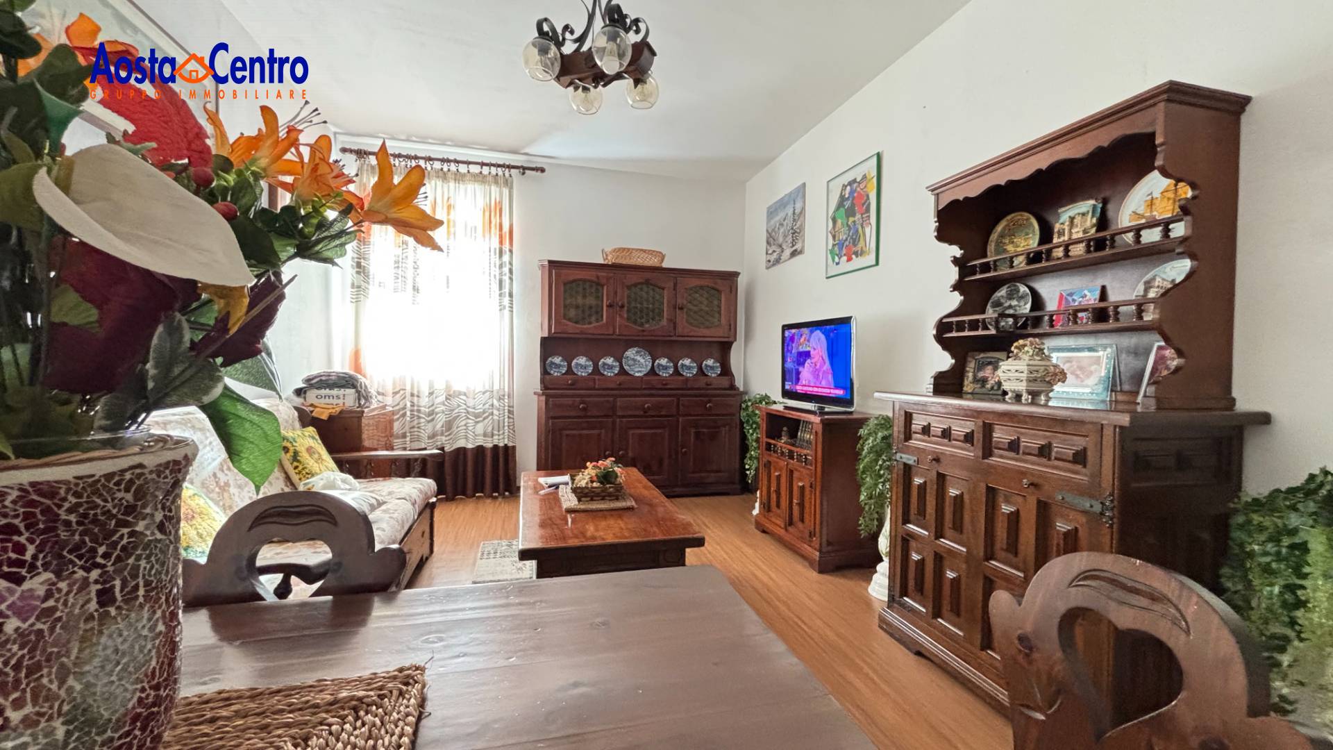 Trilocale in vendita a Aosta, Centro