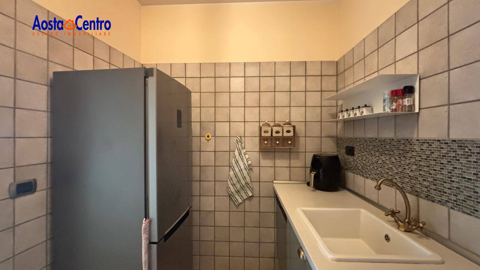 Bilocale in affitto a Aosta, Centro