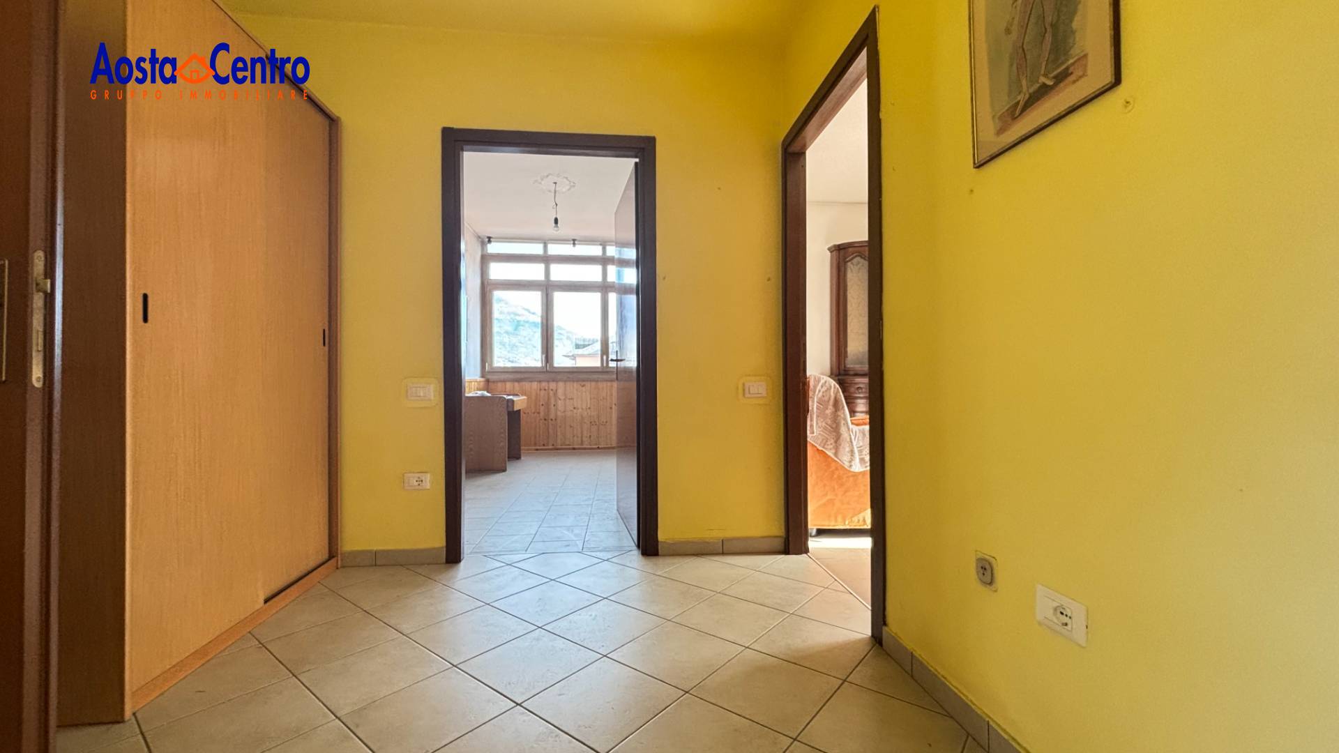 Quadrilocale in vendita a Aosta, Centro