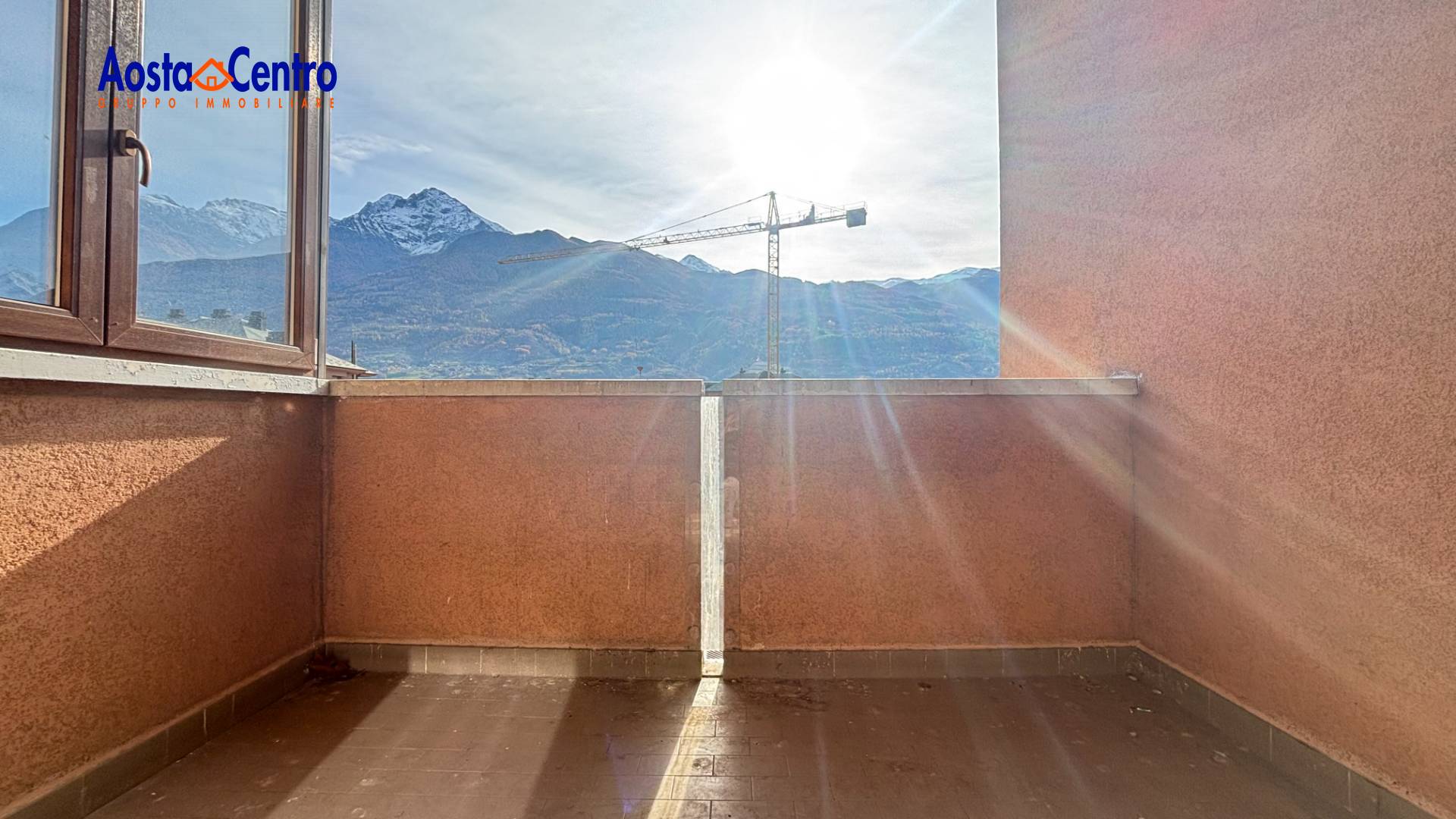 Quadrilocale in vendita a Aosta, Centro