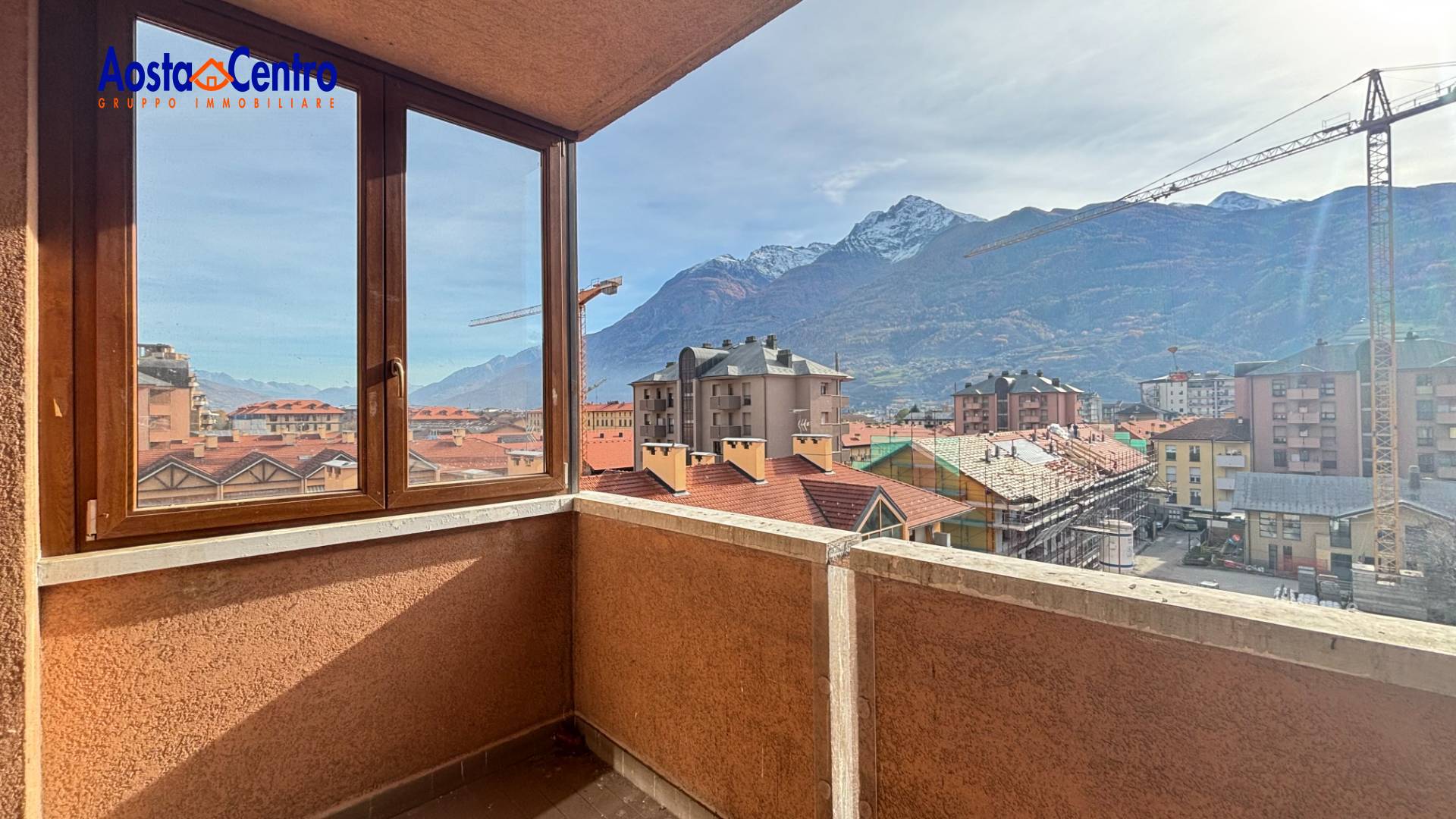 Quadrilocale in vendita a Aosta, Centro